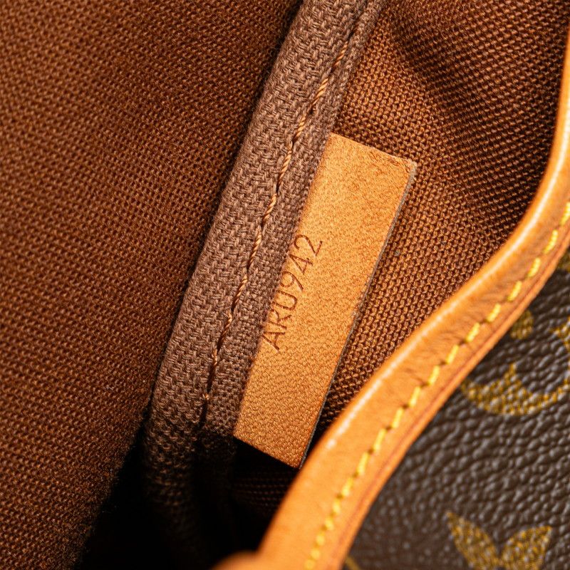 Louis Vuitton Louis Vuitton Louis Vuitton Monogram Saumur 35 Shoulder Bag M42254 Brown PVC Leather Canvas Crossbody Bag M42254 in Very Good Condition Size ONE SIZE - 9 Thumbnail