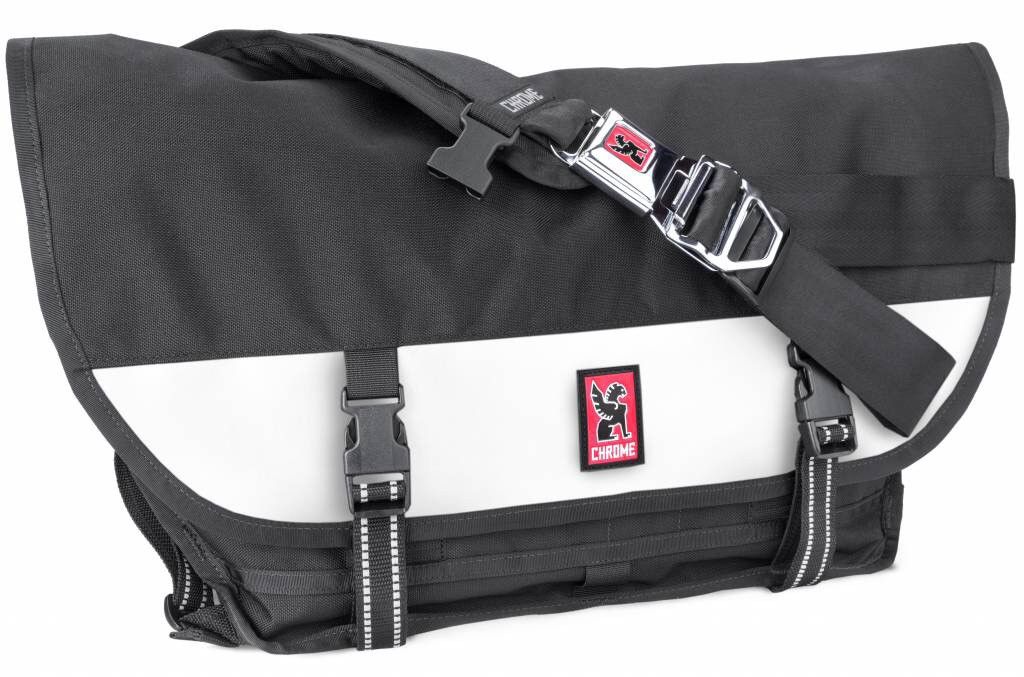 Citizen 24L Messenger