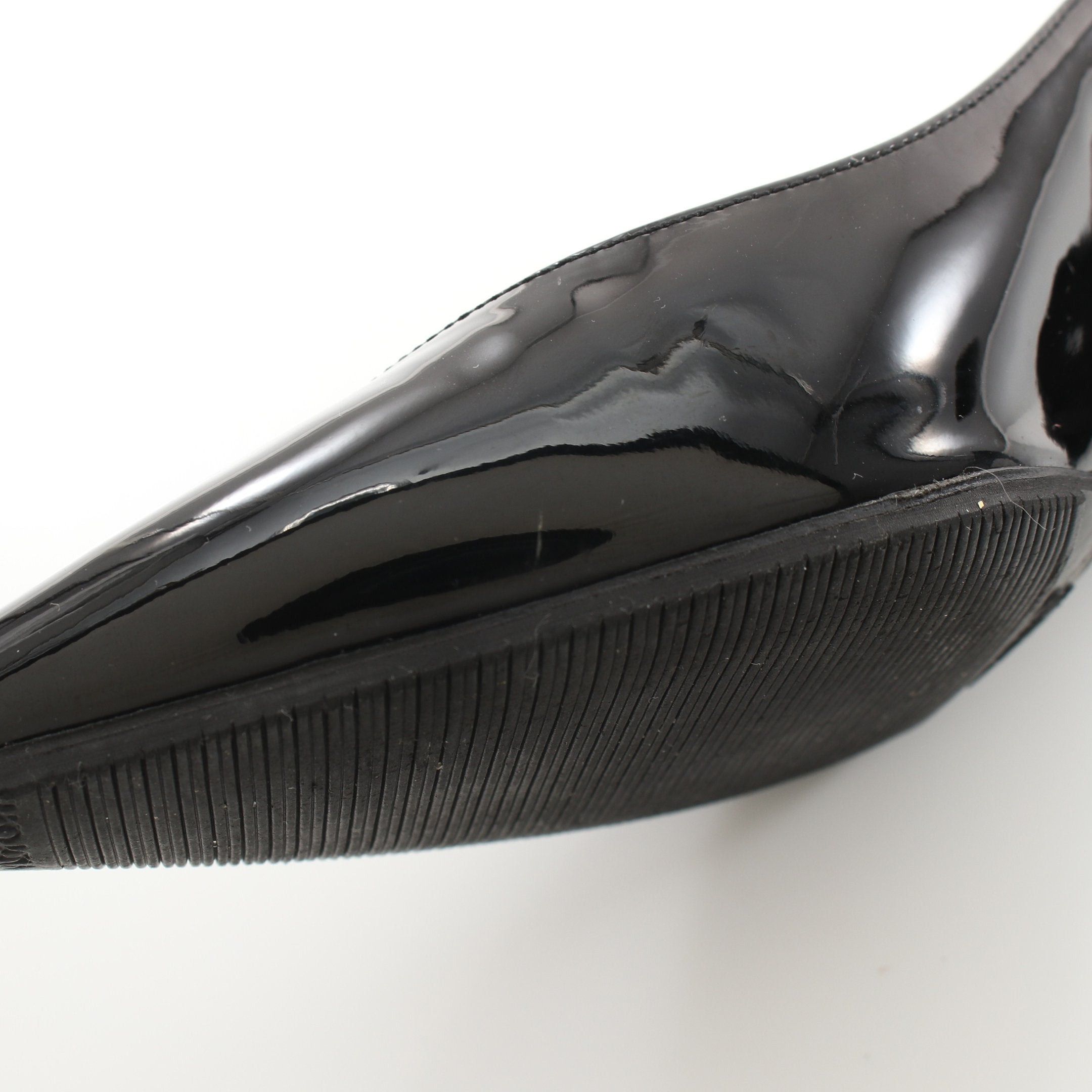 Yves Saint Laurent Yves Saint Laurent Pointed Toe Pumps Patent Leather Black Size ONE SIZE - 8 Thumbnail