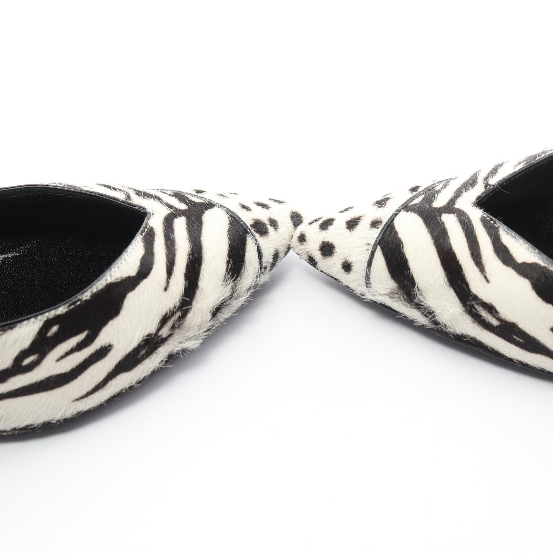 Yves Saint Laurent Yves Saint Laurent Pointed Toe Pumps Animal Print Unborn Calf Off White Black Size ONE SIZE - 7 Thumbnail