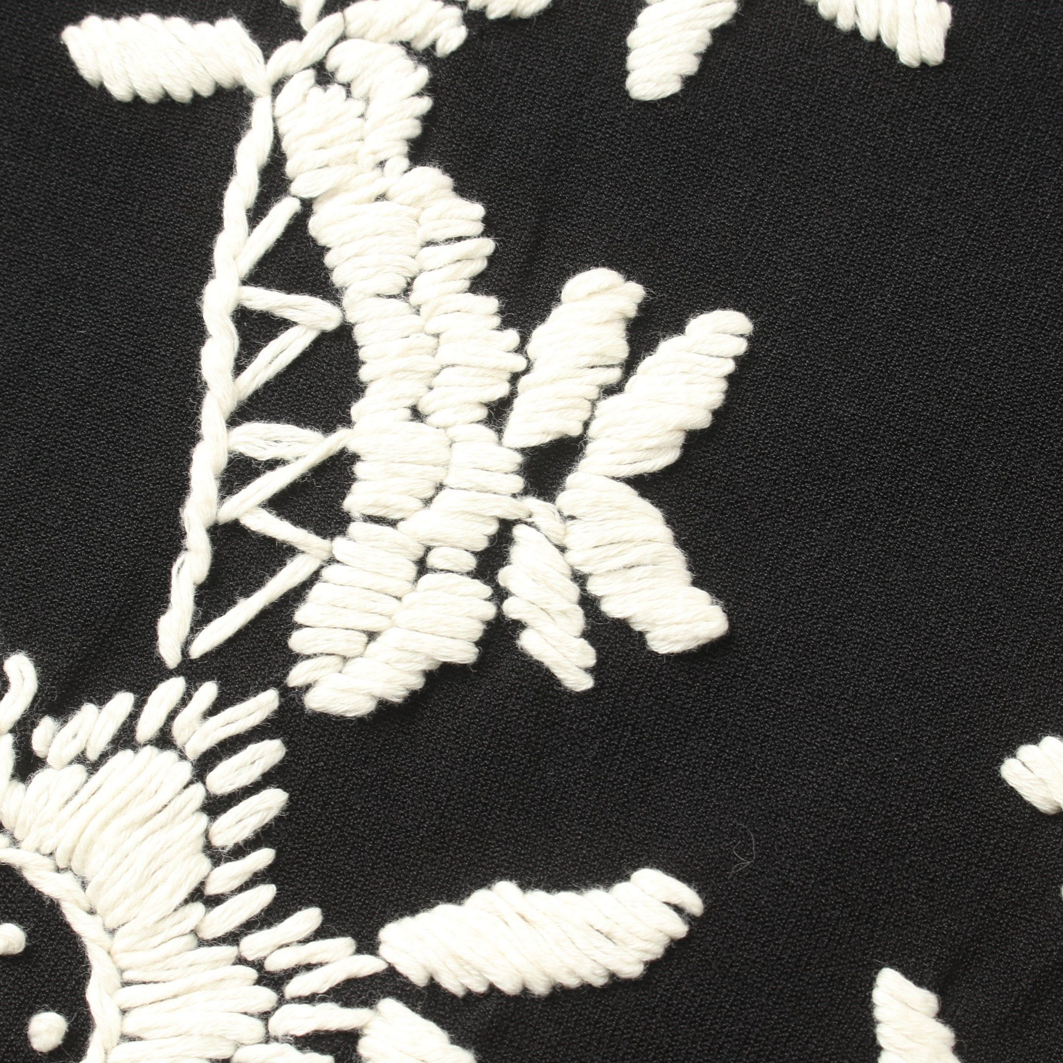 Valentino Valentino Knit Dress Short Sleeve Embroidery Rayon Black White Size ONE SIZE - 6 Thumbnail