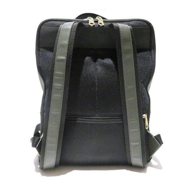 Paul Smith Paul Smith Paul Smith Leather Square Backpack Leather Backpack in Good Condition Size ONE SIZE - 2 Thumbnail