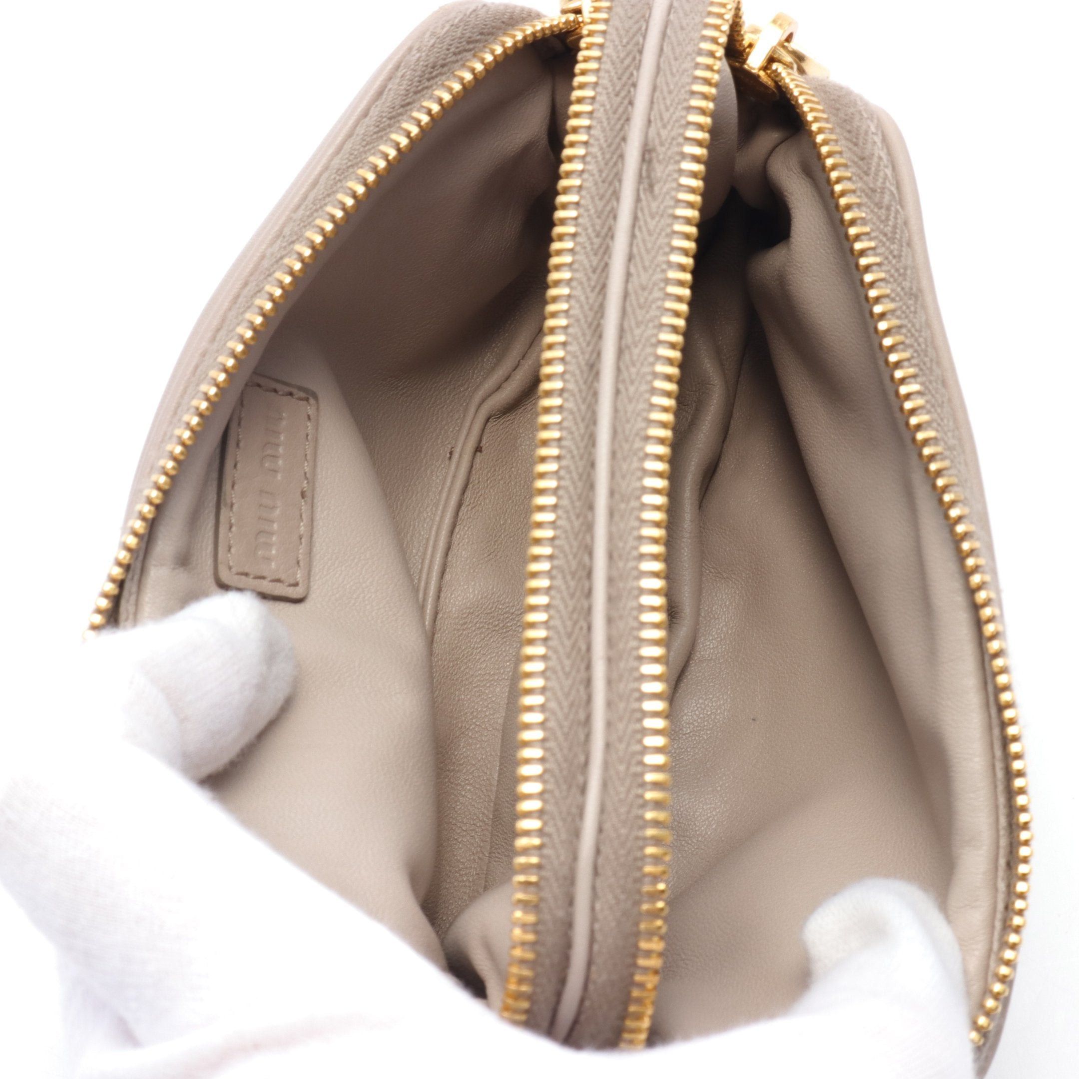 Miu Miu Miu Miu Pouch Leather Gray Beige Studs Size ONE SIZE - 3 Thumbnail
