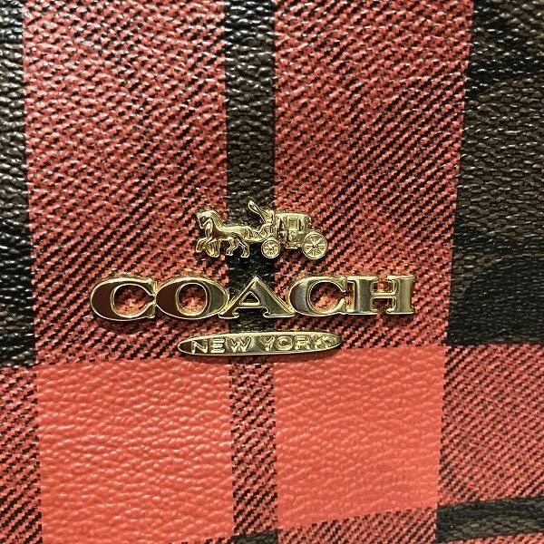 Coach Coach Coach Signature PVC Leather Tote Bag F80028 Plastic Tote Bag F80028 in Great Condition Size ONE SIZE - 9 Thumbnail