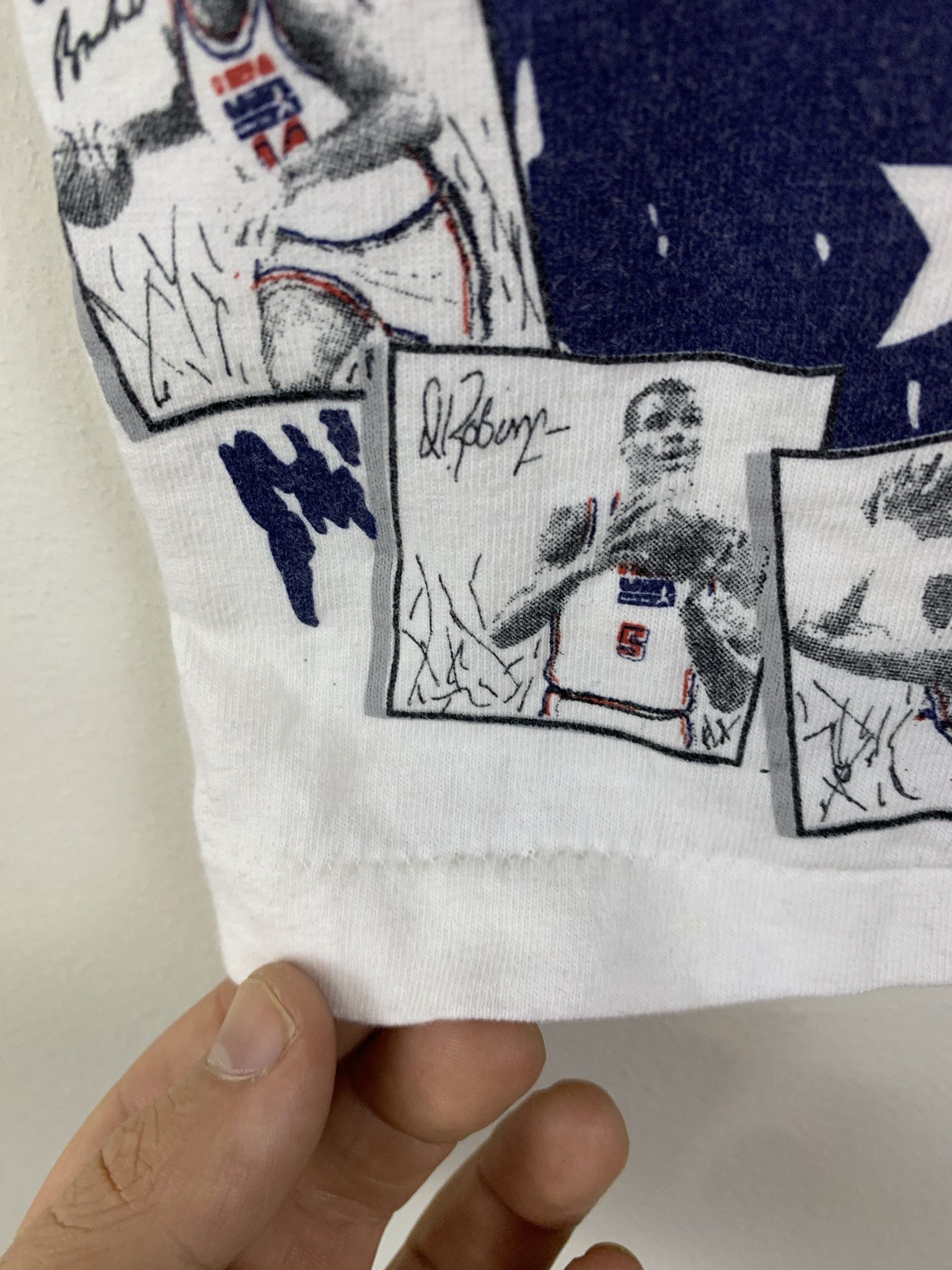 Vintage Vintage USA Basketball America's Team Olympic Baby Tee Size XXS Size US XXS / EU 40 - 4 Thumbnail