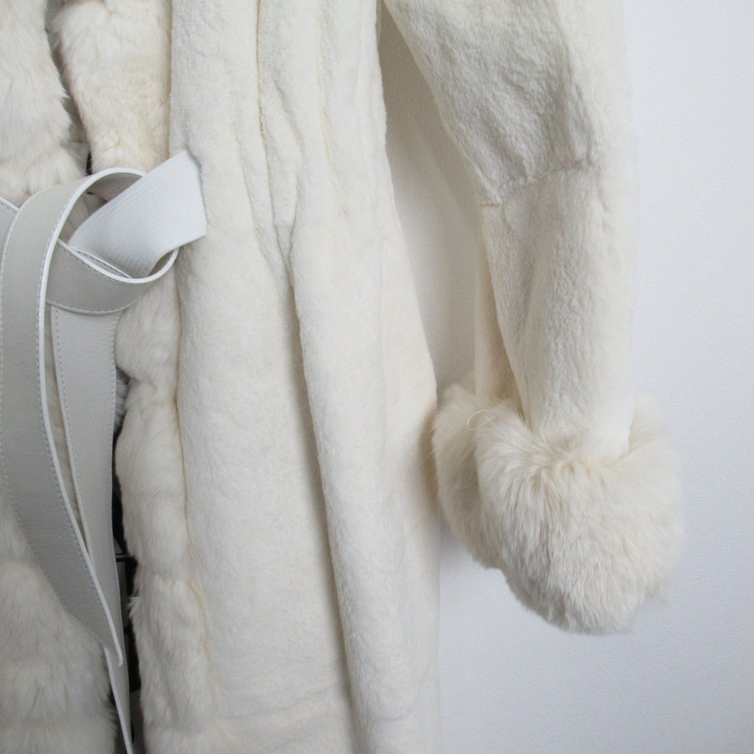 Valentino Valentino Fur Coat With Belt Others Mink White Size ONE SIZE - 4 Thumbnail