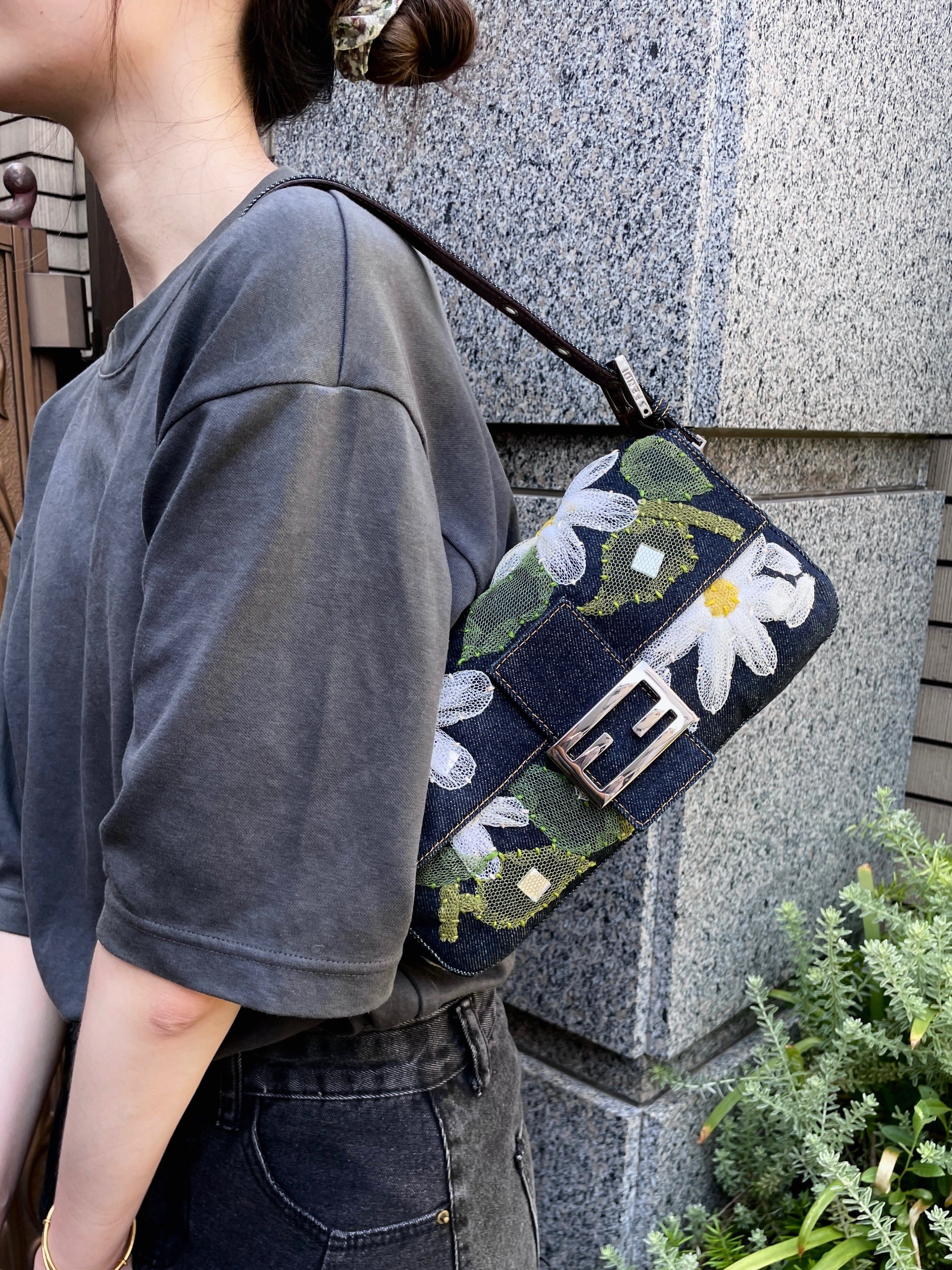 Fendi Fendi Denim Mesh Flower Mamma Bucket Pm Shoulder Bag Size ONE SIZE - 2 Thumbnail