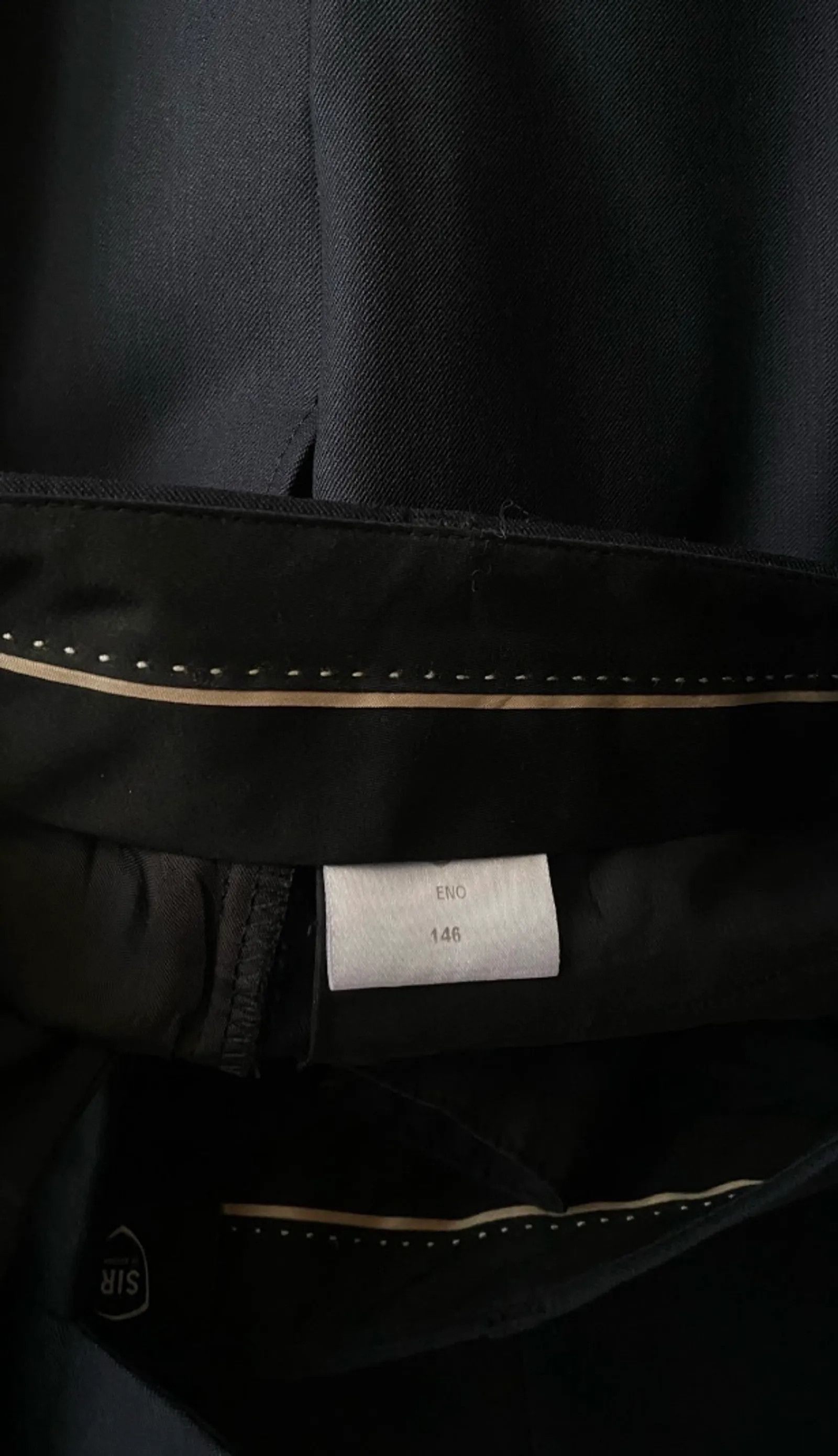 SIR. SIR of Sweden Sir Of Sweden Suit Size 38R - 3 Thumbnail