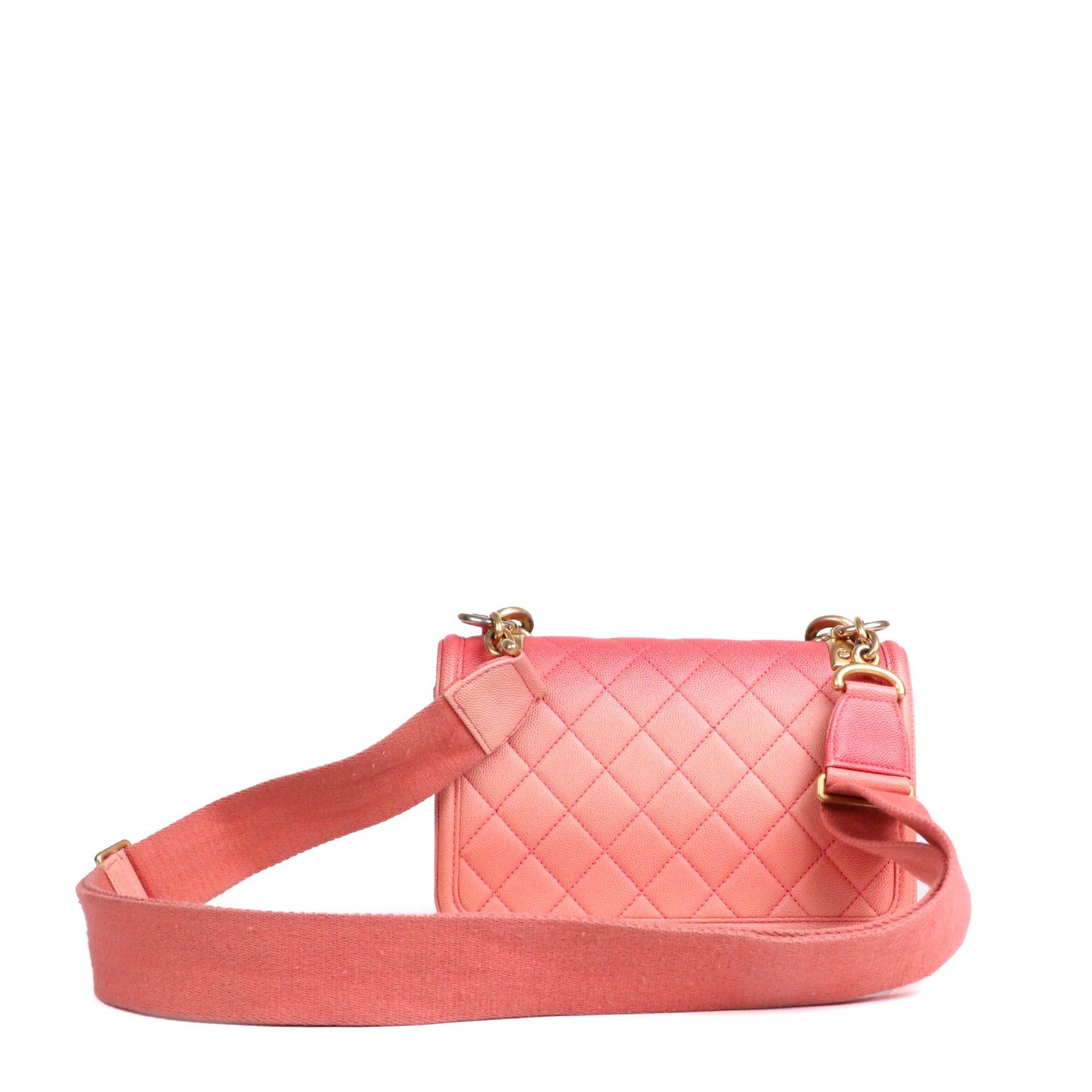 Chanel CHANEL - Chanel Sunset On The Sea shoulder bag in pink caviar leather Size ONE SIZE - 4 Thumbnail