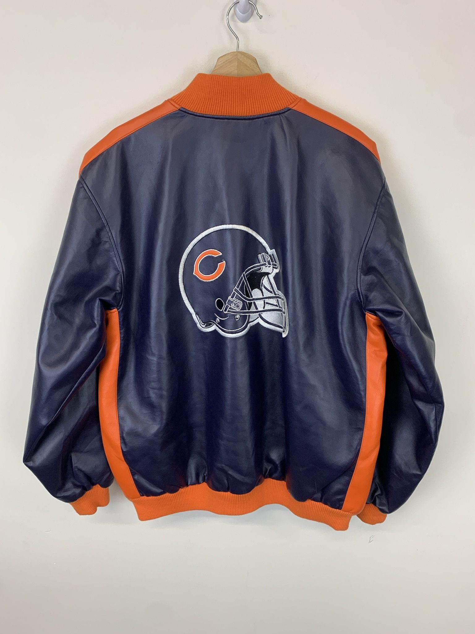 NFL × Vintage Vintaage Chicago Bears Faux Leather Bears Football Leather Pleather Jacket Size M Size US M / EU 48-50 / 2 - 3 Thumbnail