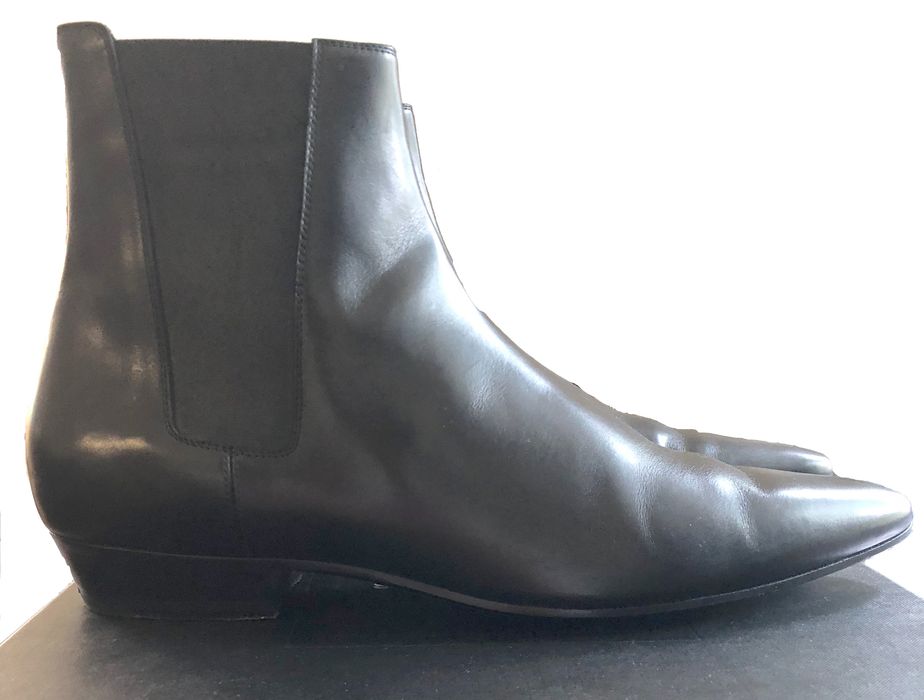 Saint laurent devon outlet boots