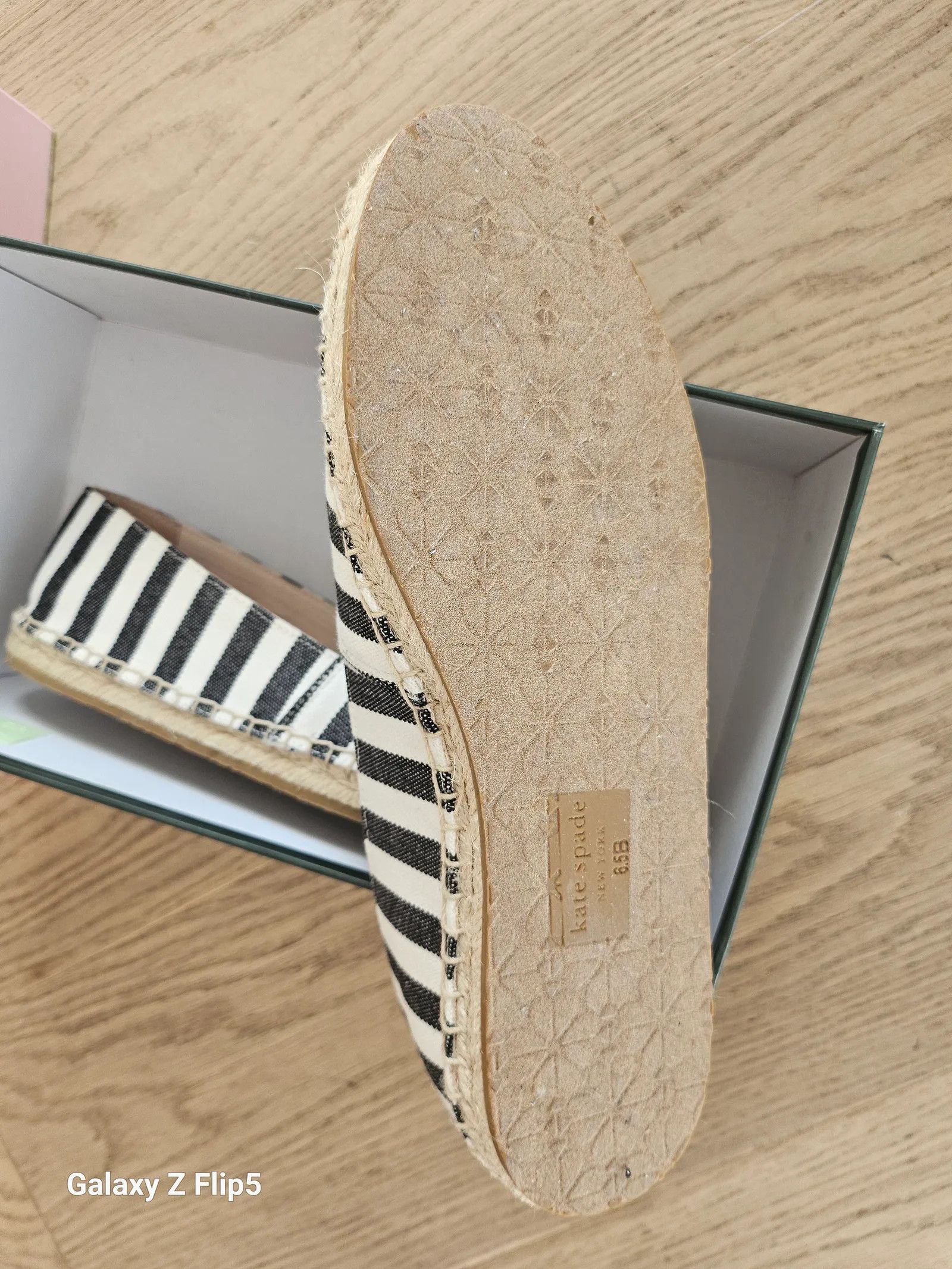Kate Spade Kate Spade Garden Zebra Shoes Size US 7 / IT 37 - 4 Thumbnail