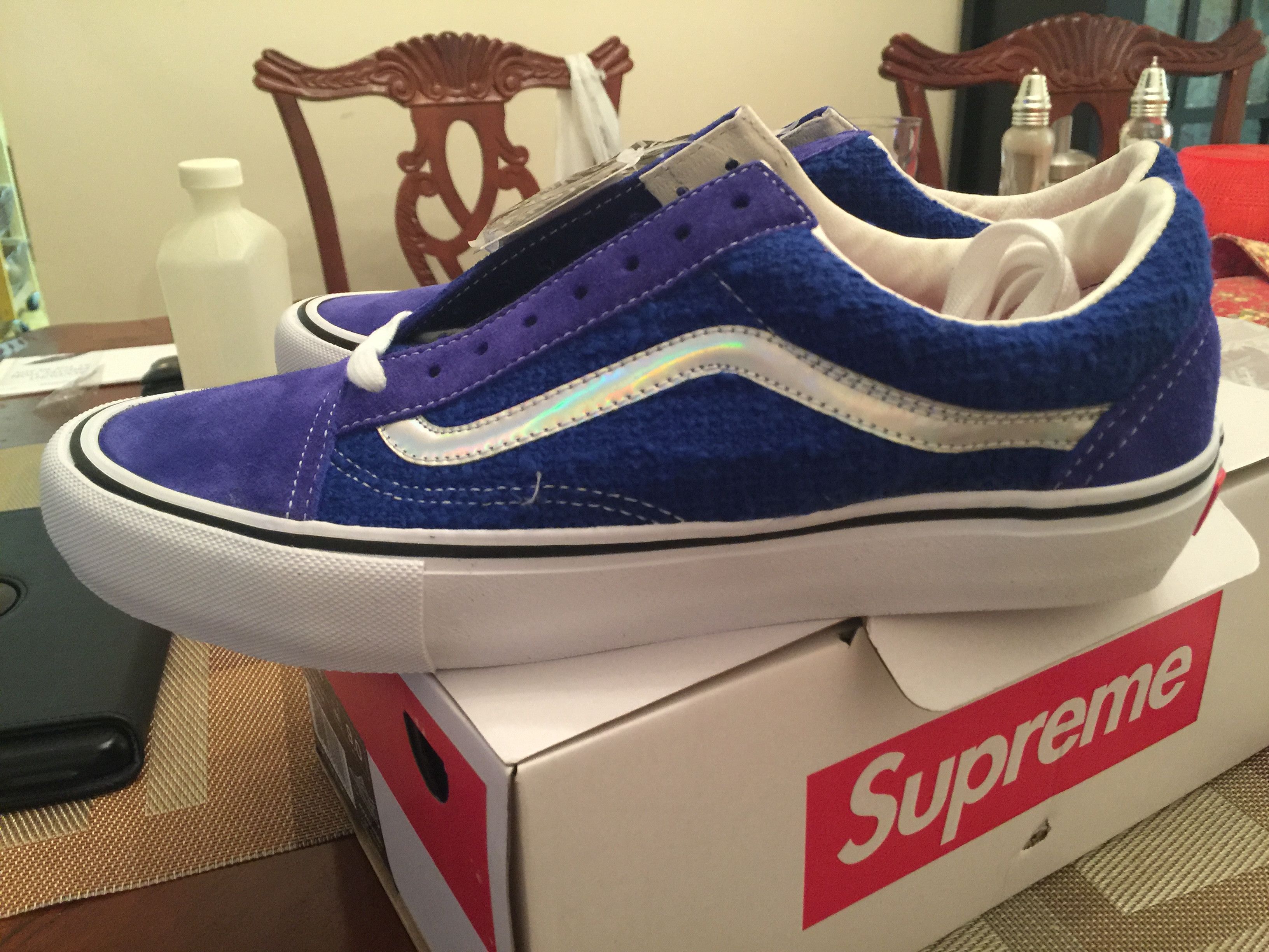 Supreme x Vans Old Skool Pro Coral Iridescent Size 9