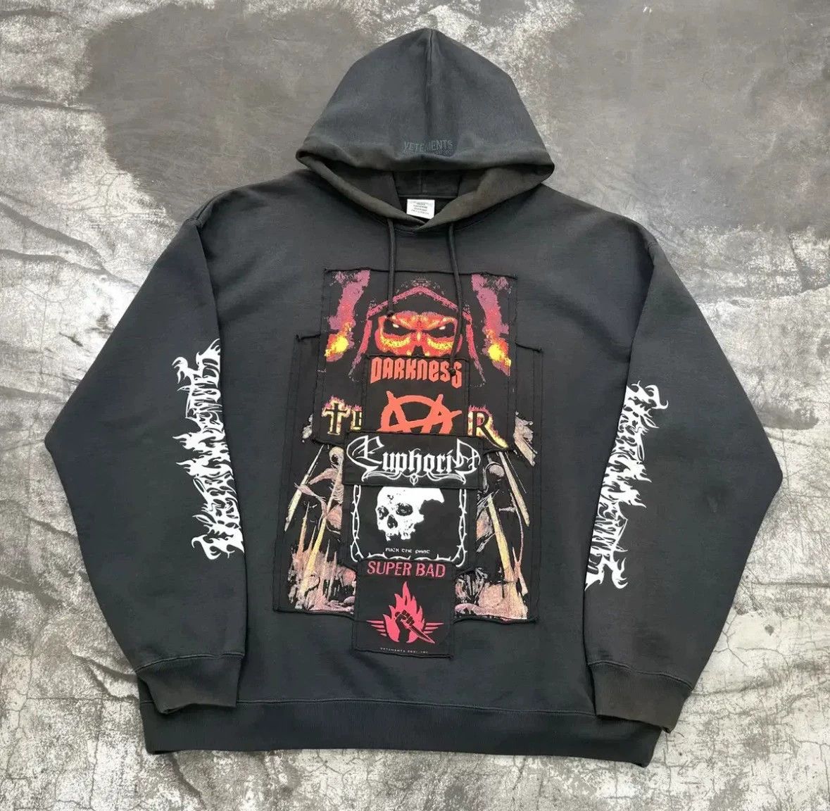 Vetements Vetements+Velcro Sanskrit sweatshirt -DMC Size US M / EU 48-50 / 2 - 7 Thumbnail
