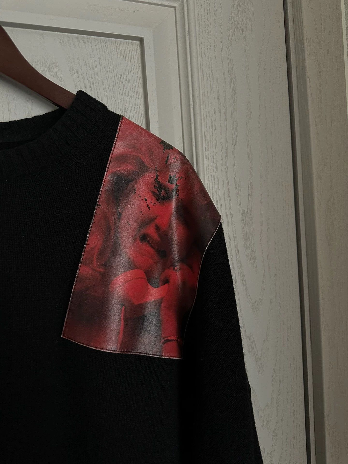 Raf Simons Raf Simons 19aw portrait silhouette patch sweater -DMC Size US S / EU 44-46 / 1 - 2 Thumbnail