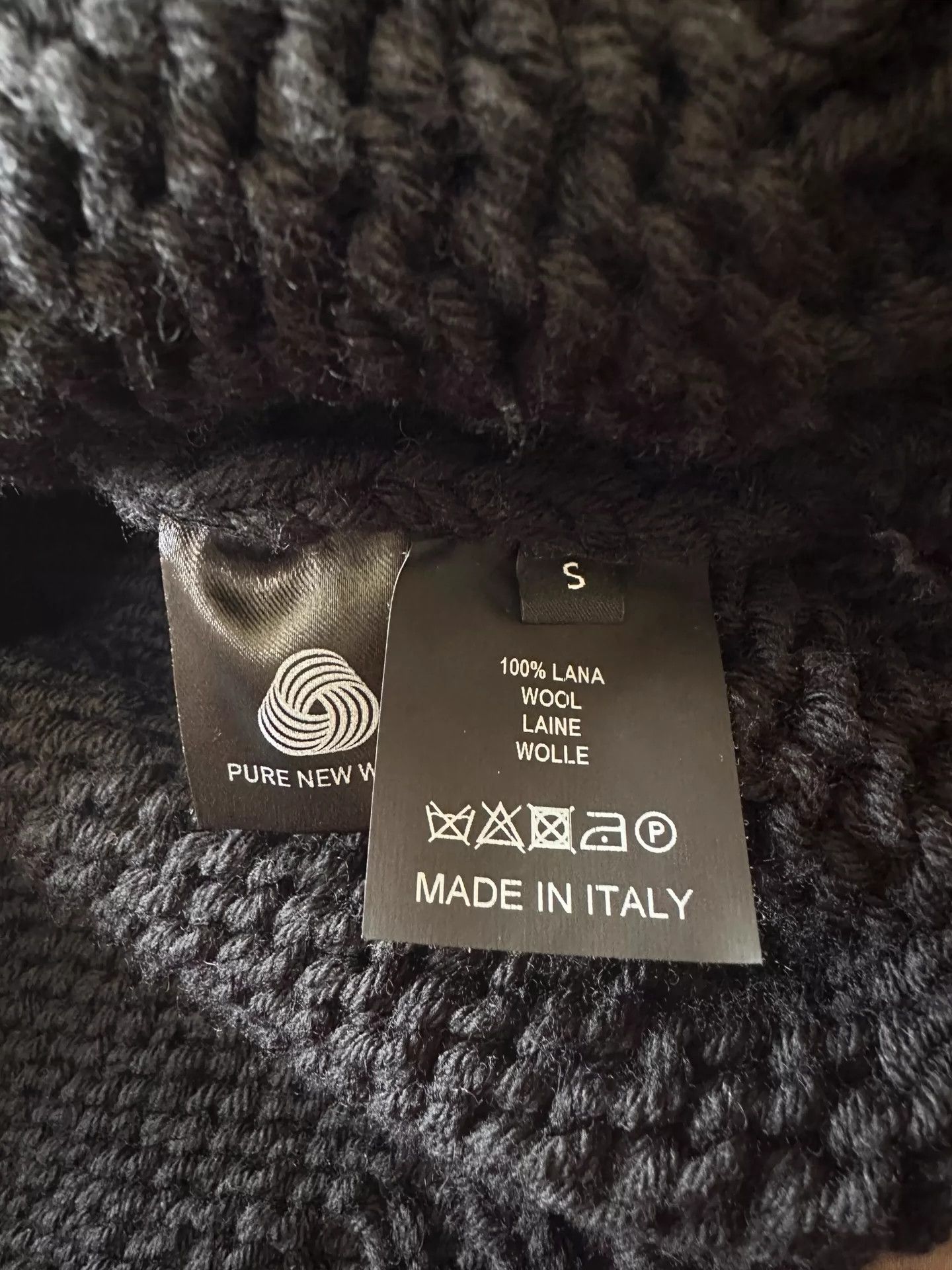 Raf Simons Raf Simons short sweater -DMC Size US S / EU 44-46 / 1 - 6 Thumbnail