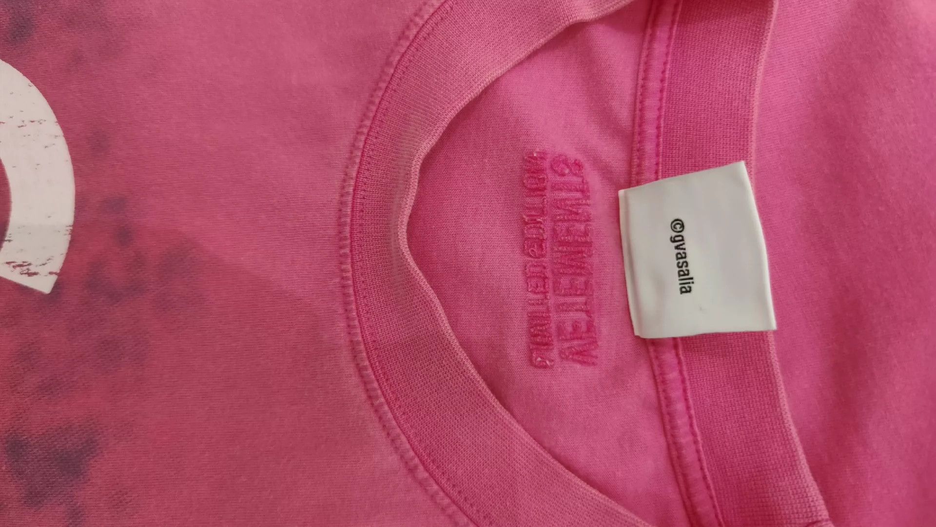 Vetements VETEMENTS short sleeved shirt -DMC Size US S / EU 44-46 / 1 - 4 Thumbnail