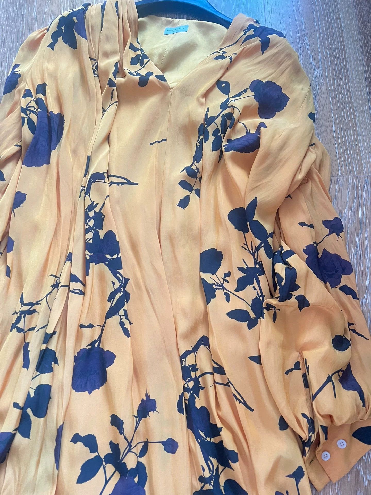 Dries Van Noten DRIES VAN NOTEN silk dresses - -DMC Size US XS / EU 42 / 0 - 2 Thumbnail