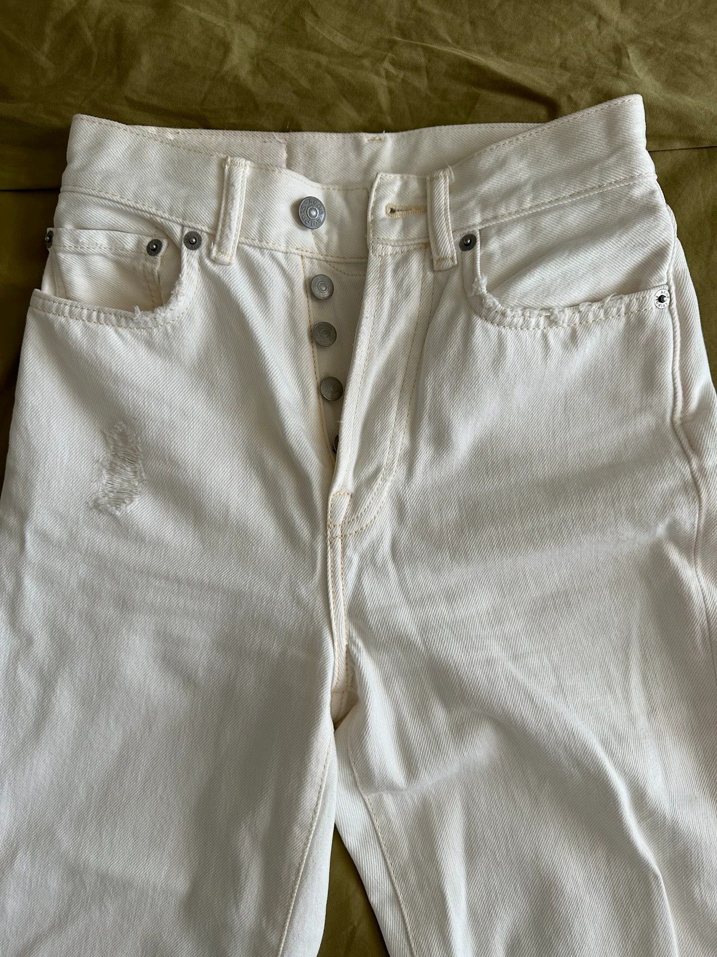 Acne Studios Acne white denim shorts - -DMC Size US 26 / EU 42 - 3 Thumbnail