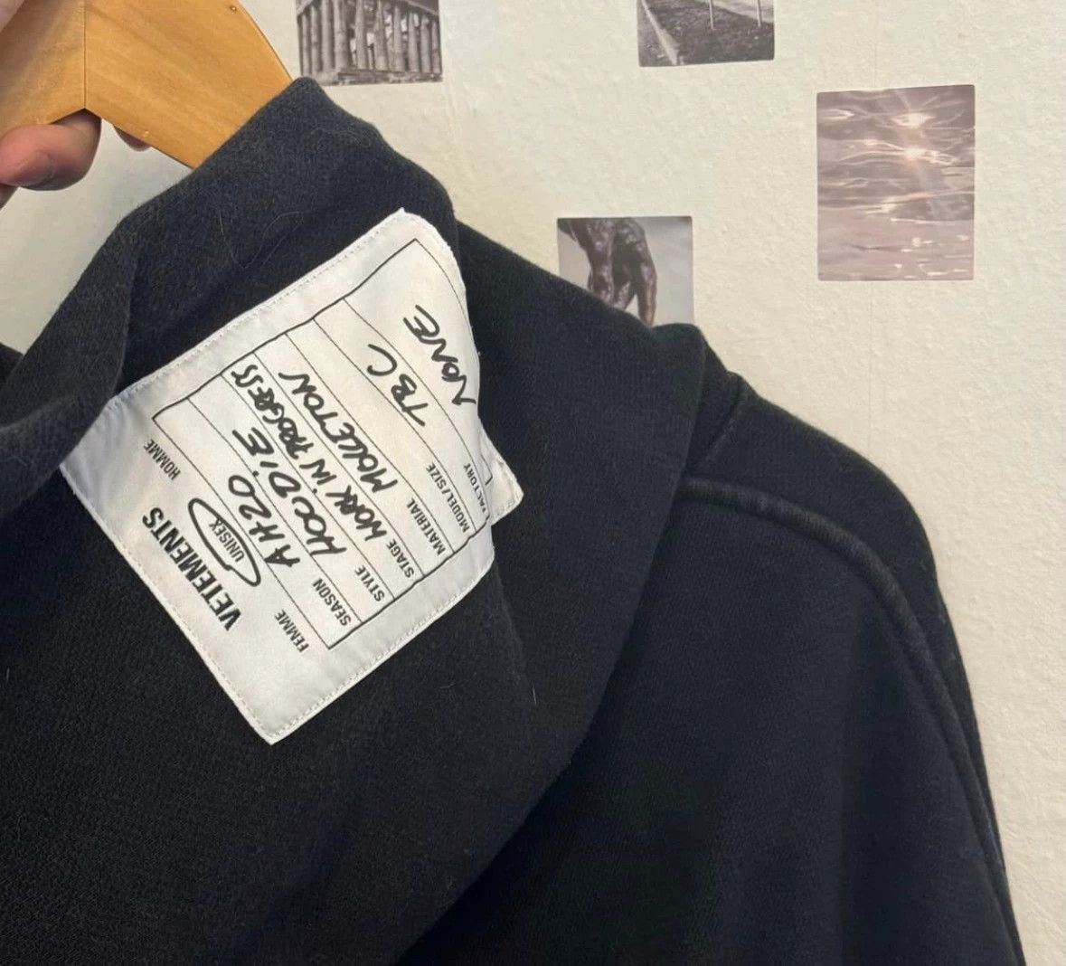 Vetements Vetements 19fw patch hoodie -DMC Size US M / EU 48-50 / 2 - 3 Thumbnail