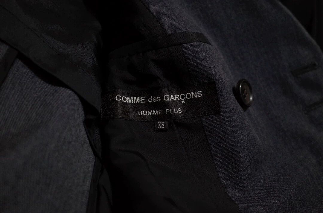Comme des Garcons Comme Des Garcons Full breasted wool coat -DMC Size US XS / EU 42 / 0 - 6 Thumbnail
