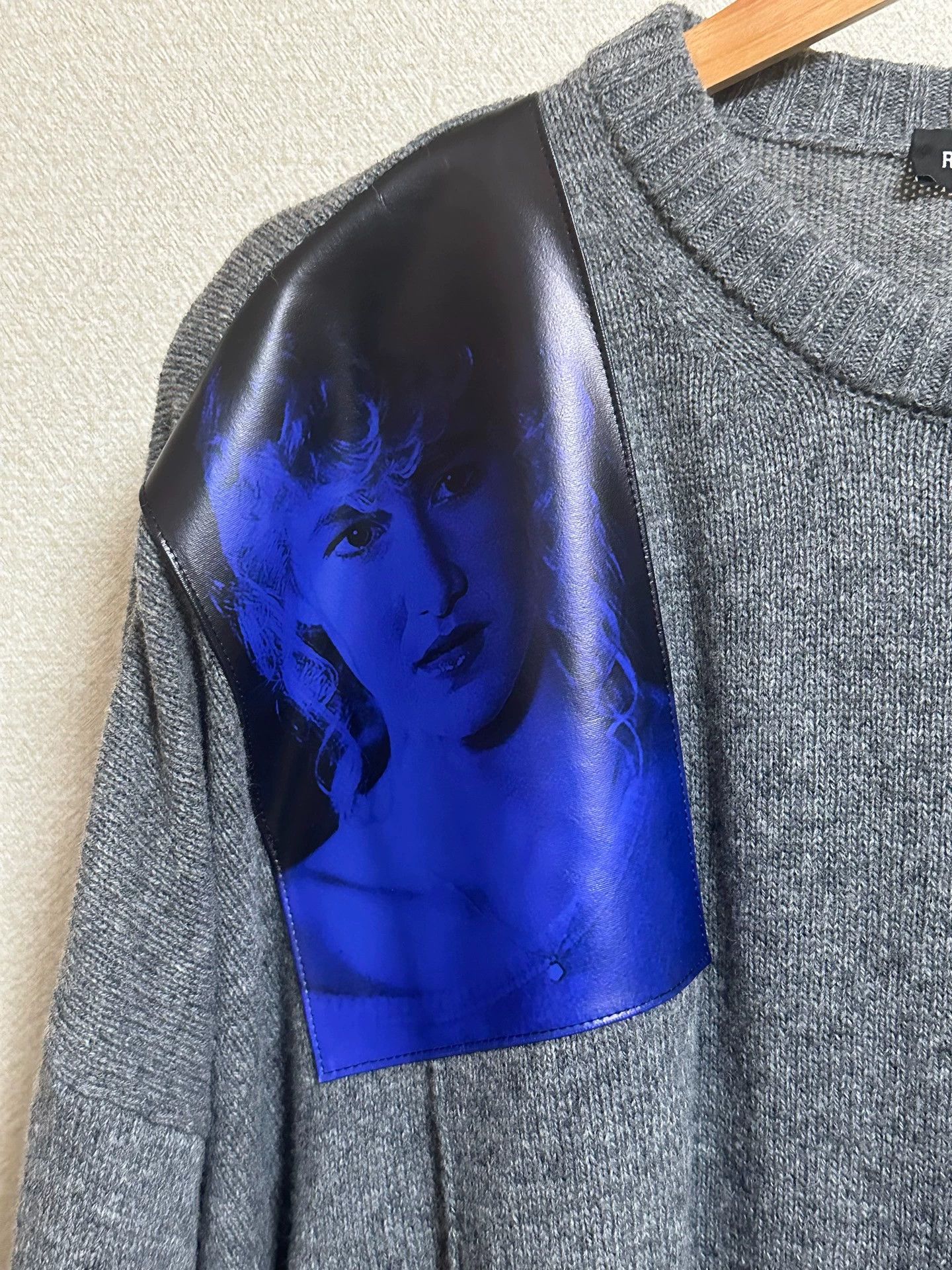 Raf Simons Raf Simons 19fw Show Style OS Portrait Patch Sweater -DMC Size US S / EU 44-46 / 1 - 4 Thumbnail