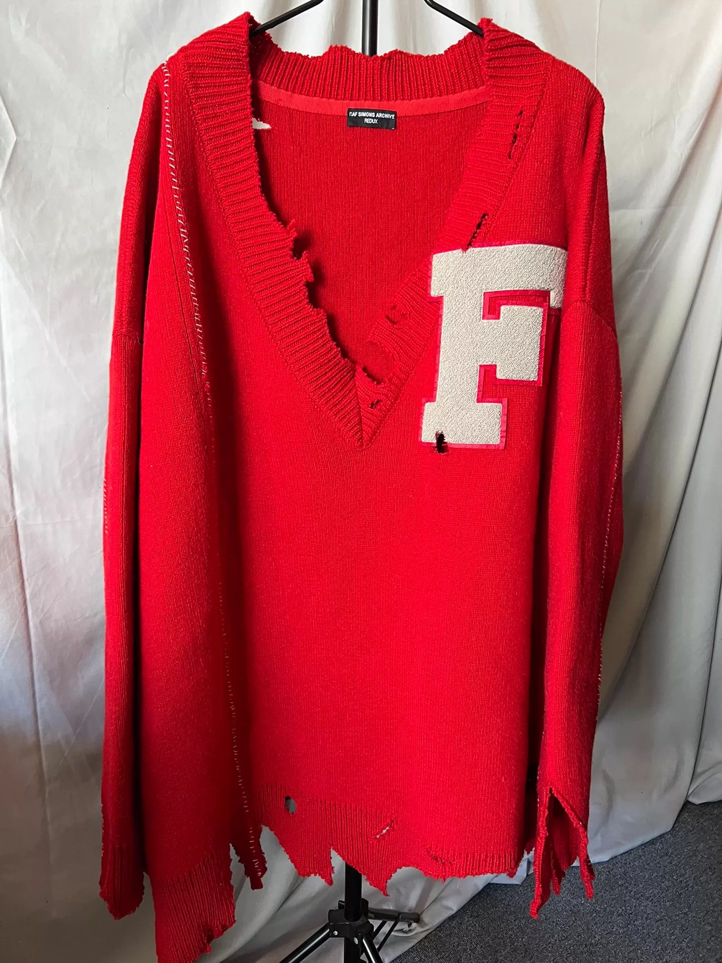 Raf Simons Raf Simons red silhouette sweater -DMC Size US S / EU 44-46 / 1 - 2 Thumbnail