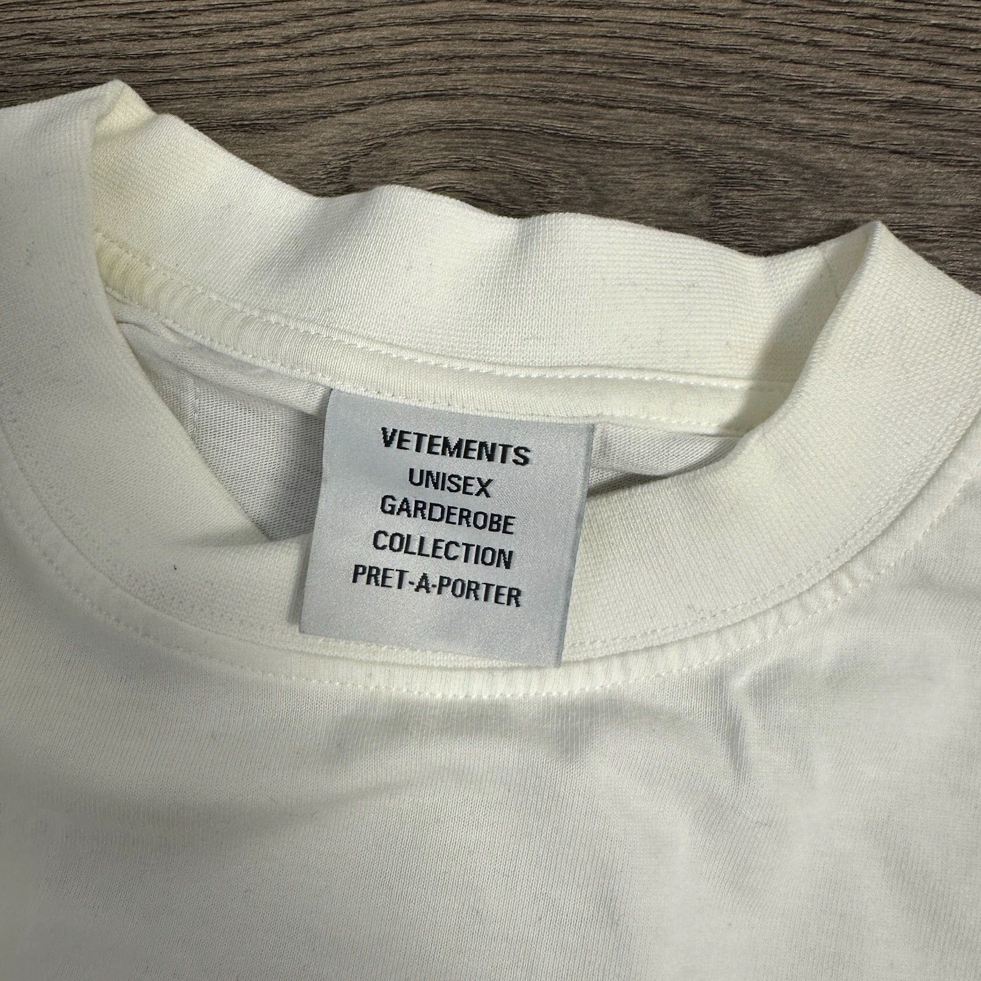 Vetements Vetements SS21 Logo Round Neck Short Sleeve T-shirt -DMC Size US S / EU 44-46 / 1 - 4 Thumbnail