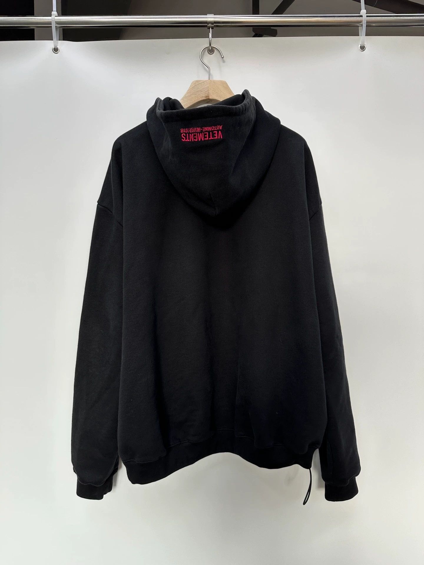 Vetements Vetements archive German tank lead singer printed hoodie Size US M / EU 48-50 / 2 - 4 Thumbnail