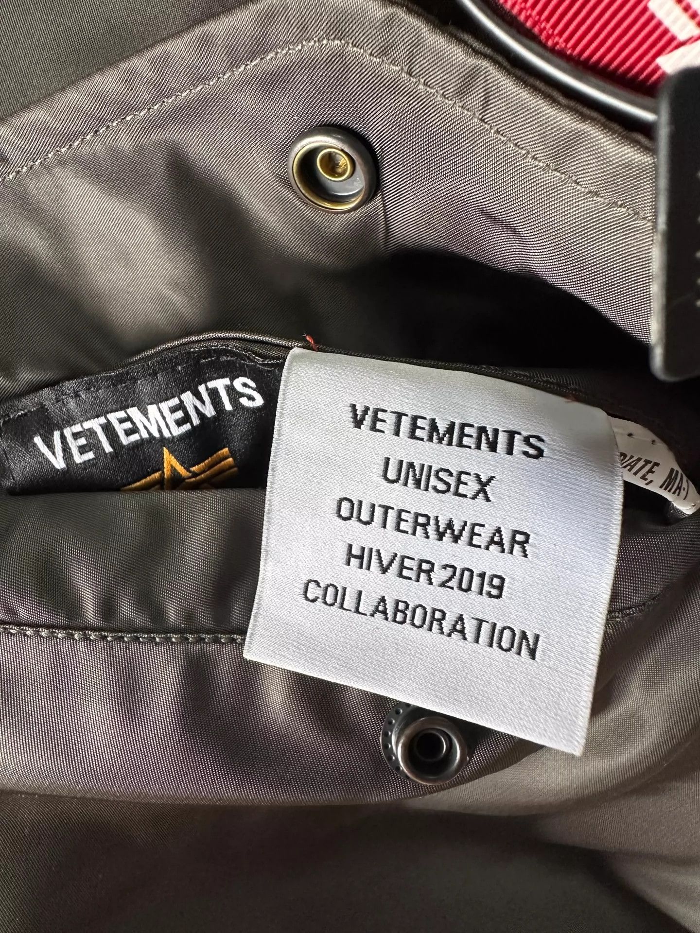 Vetements Vetements X Alpha AW18 Show Car 3D Silicone Cotton Jacket -DMC Size US S / EU 44-46 / 1 - 5 Thumbnail