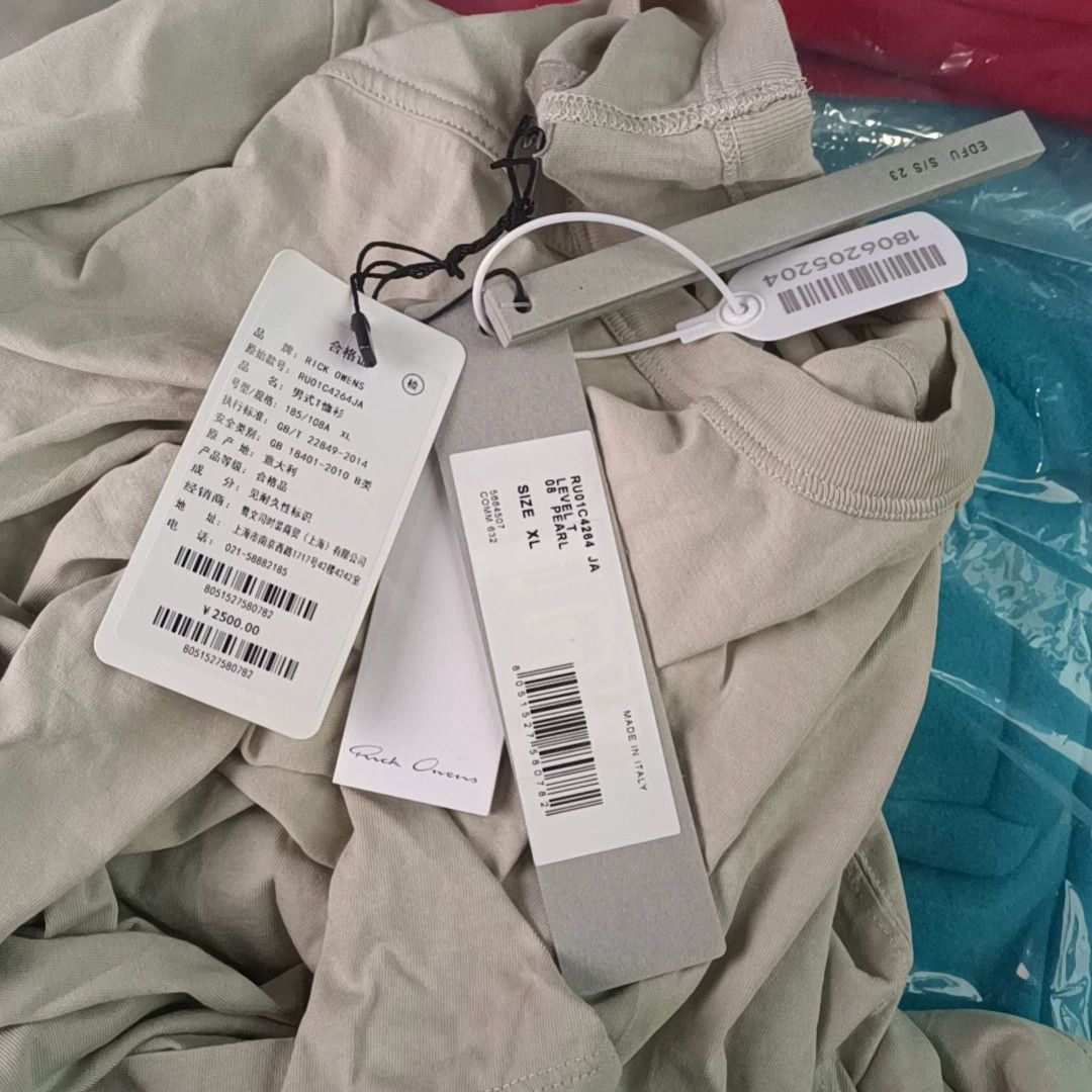 Rick Owens RICK OWENS SS23 solid color T-shirt with round sleeves shirt -DMC Size US XL / EU 56 / 4 - 4 Thumbnail