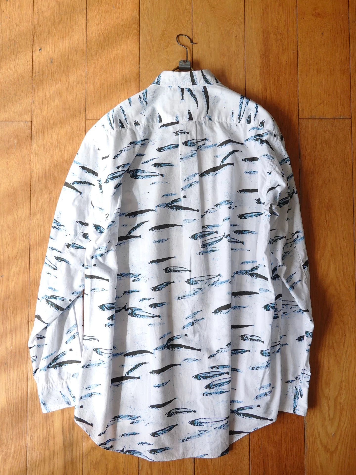Comme des Garcons Comme Des Garcons Fish school printed long sleeved shirt -DMC Size US L / EU 52-54 / 3 - 2 Thumbnail