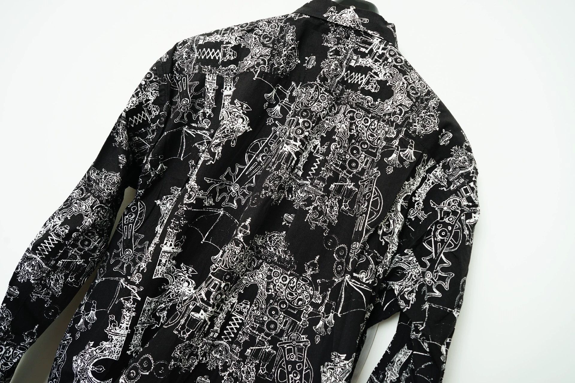 Comme des Garcons Comme Des Garcons Black and white patchwork shirt -DMC Size US M / EU 48-50 / 2 - 6 Thumbnail