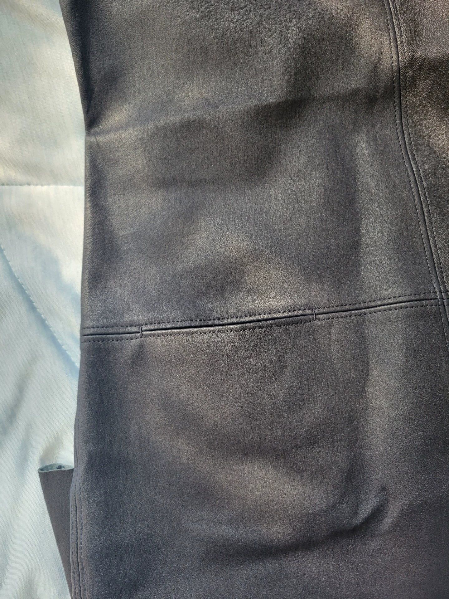 Helmut Lang Helmut Lang black hip skirt leather skirt - -DMC Size US S / EU 44-46 / 1 - 4 Thumbnail