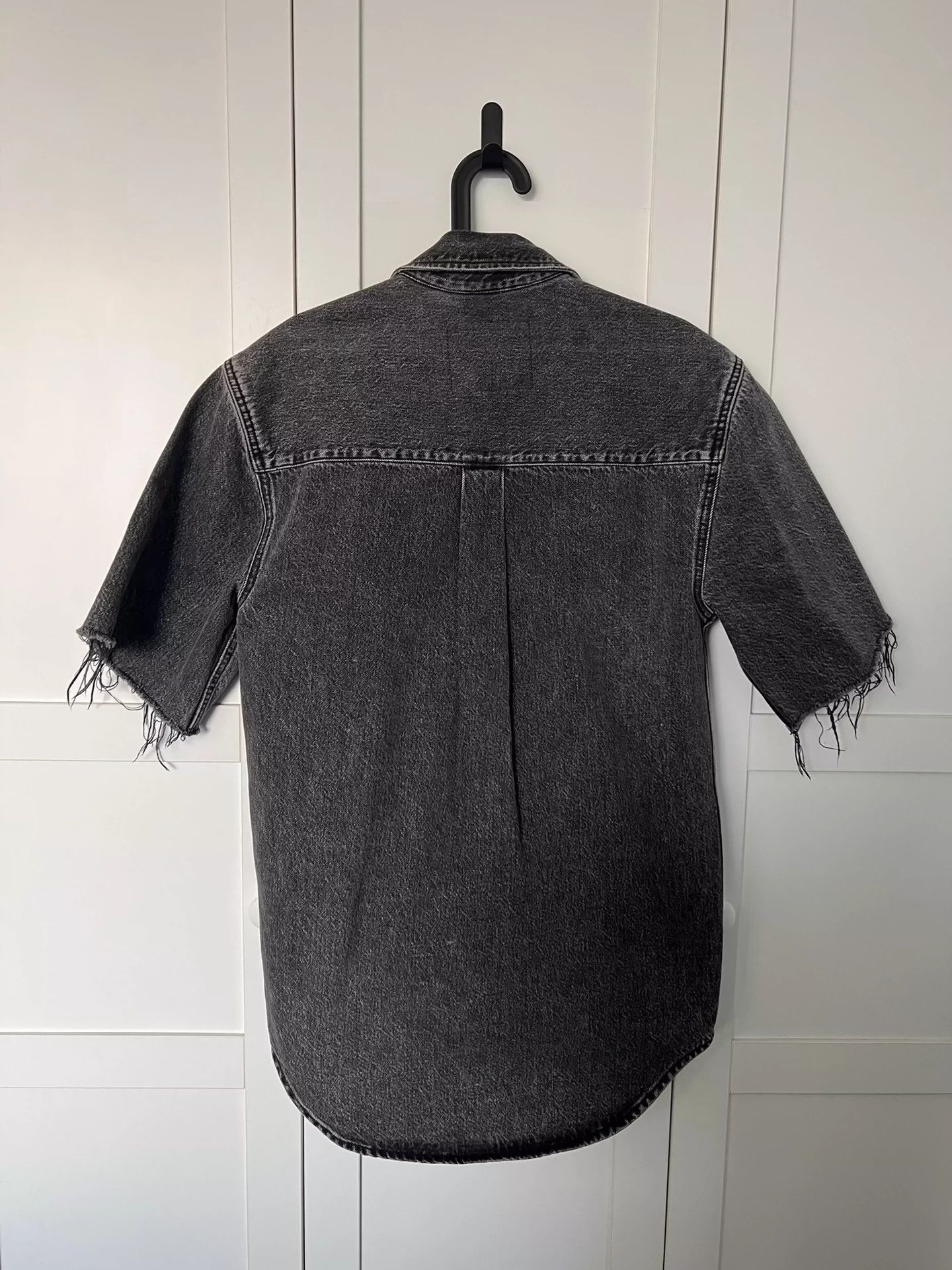 Vetements Vetements collaboration Levi's denim short sleeved jacket -DMC Size US XS / EU 42 / 0 - 2 Thumbnail