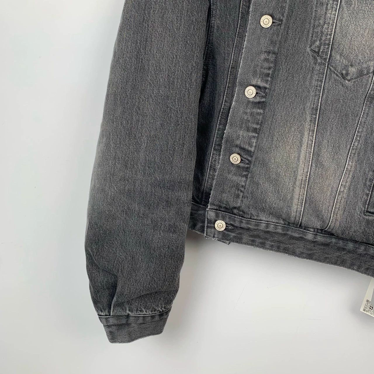 Balenciaga Balenciaga 21 Multi Pocket Irregular Design Denim Jacket -DMC Size US M / EU 48-50 / 2 - 4 Thumbnail