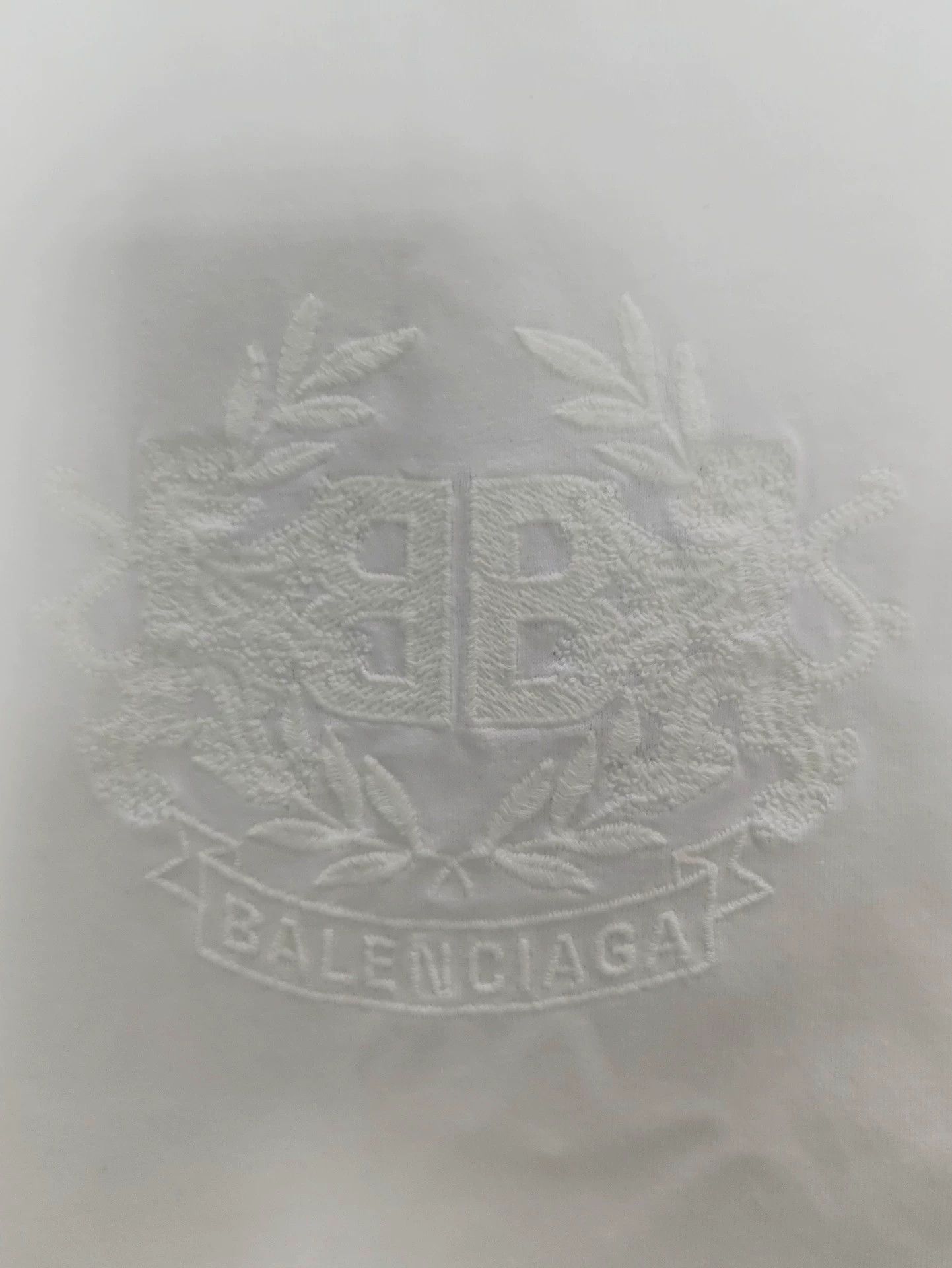 Balenciaga Balenciaga Embroidered Lion Logo Short Sleeve T-shirt -DMC Size US XS / EU 42 / 0 - 4 Thumbnail