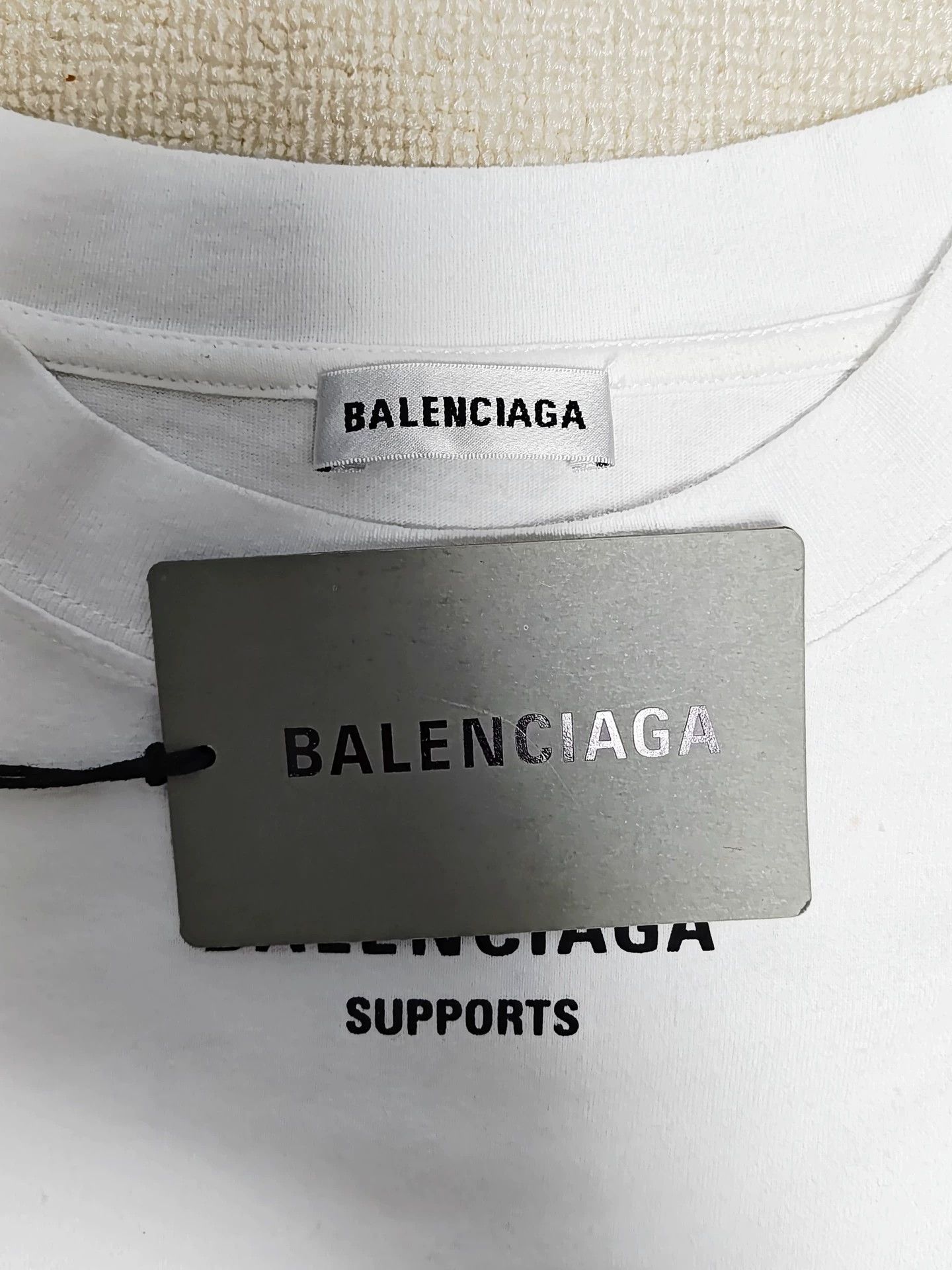 Balenciaga Balenciaga Wheat Harvest WFP Short sleeved T-shirt -DMC Size US S / EU 44-46 / 1 - 5 Thumbnail