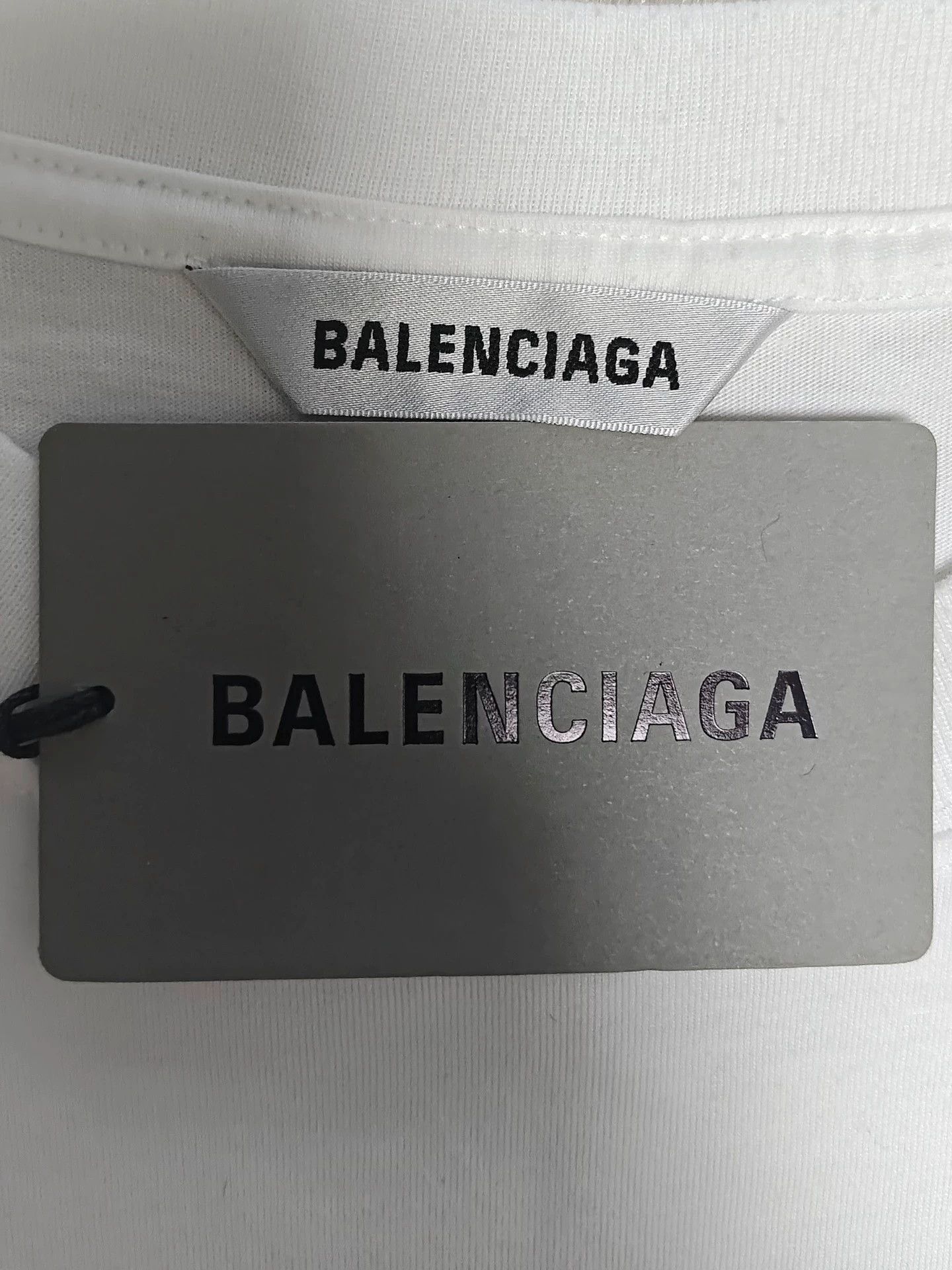 Balenciaga Balenciaga 7-language logo short sleeved T-shirt -DMC Size US XS / EU 42 / 0 - 4 Thumbnail