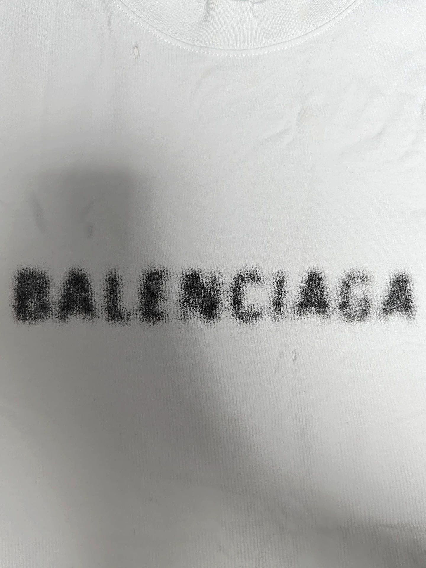 Balenciaga Balenciaga 22ss Blurred Logo Damaged Short Sleeve -DMC Size US XXS / EU 40 - 3 Thumbnail