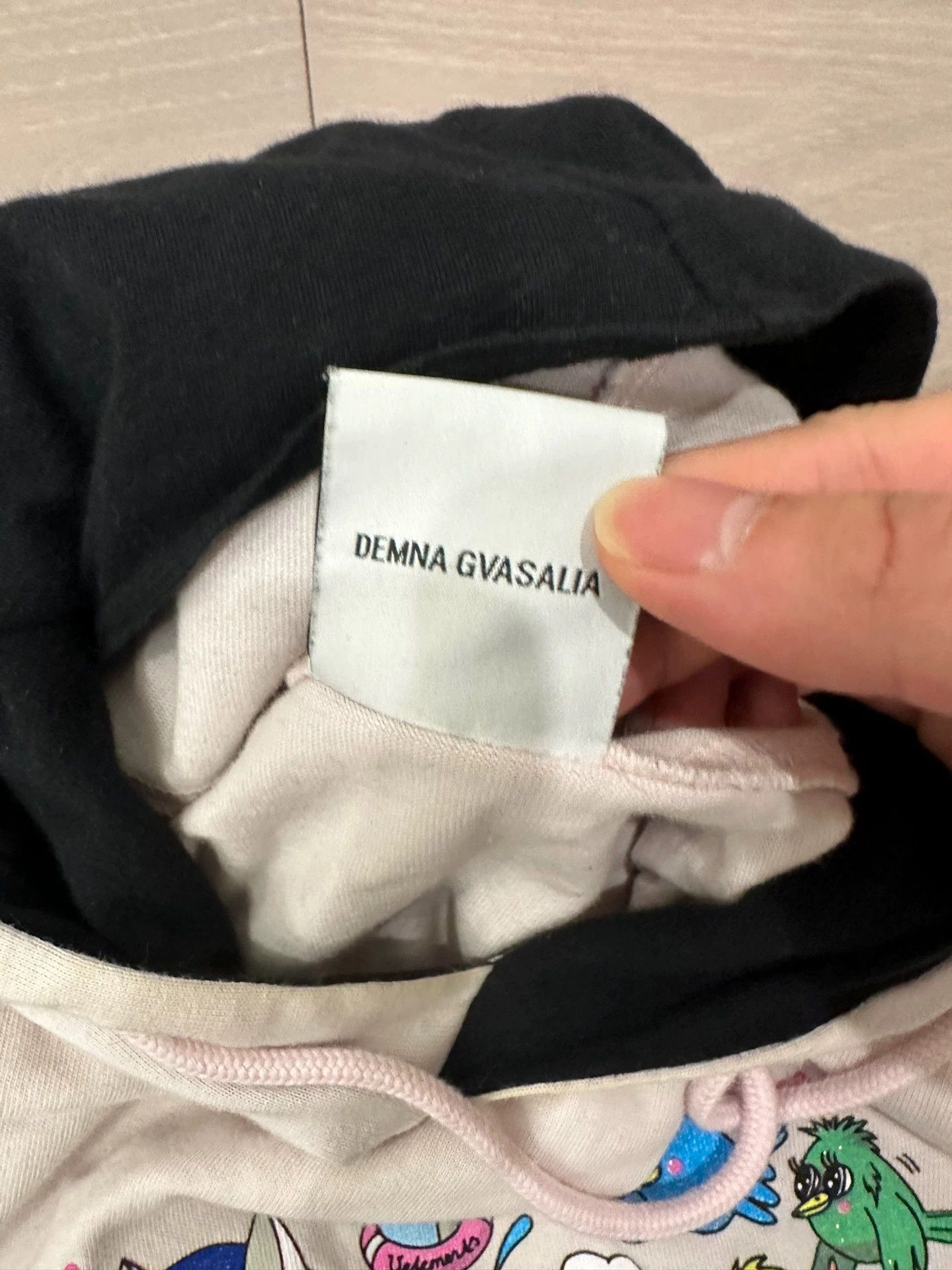 Vetements Vetements 19fw Zoo Season Pink Little Pony Mask Hoodie -DMC Size US XS / EU 42 / 0 - 7 Thumbnail