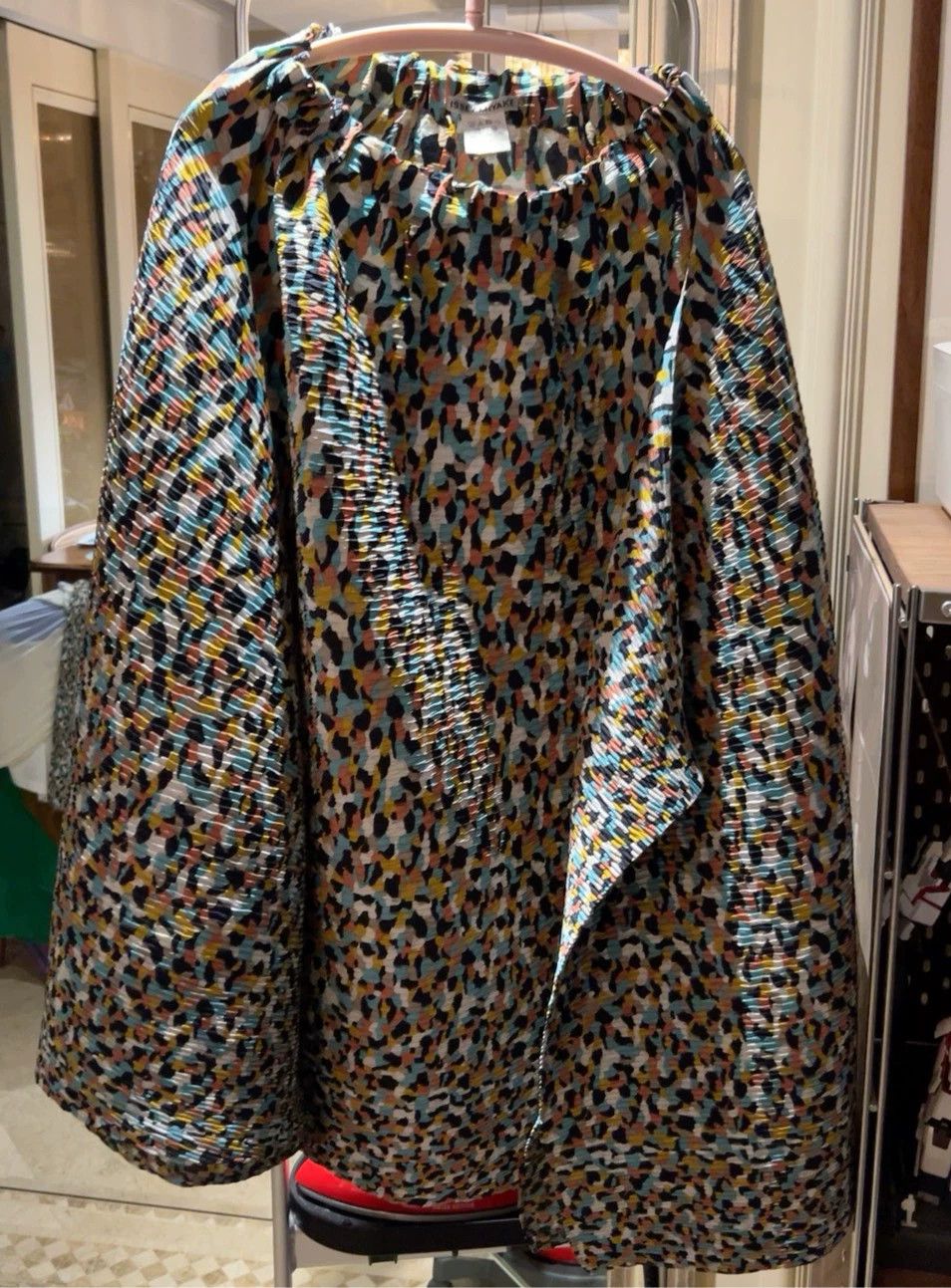 Issey Miyake issey miyake Fish scale main line skirt Size US 30 / EU 46 - 6 Thumbnail