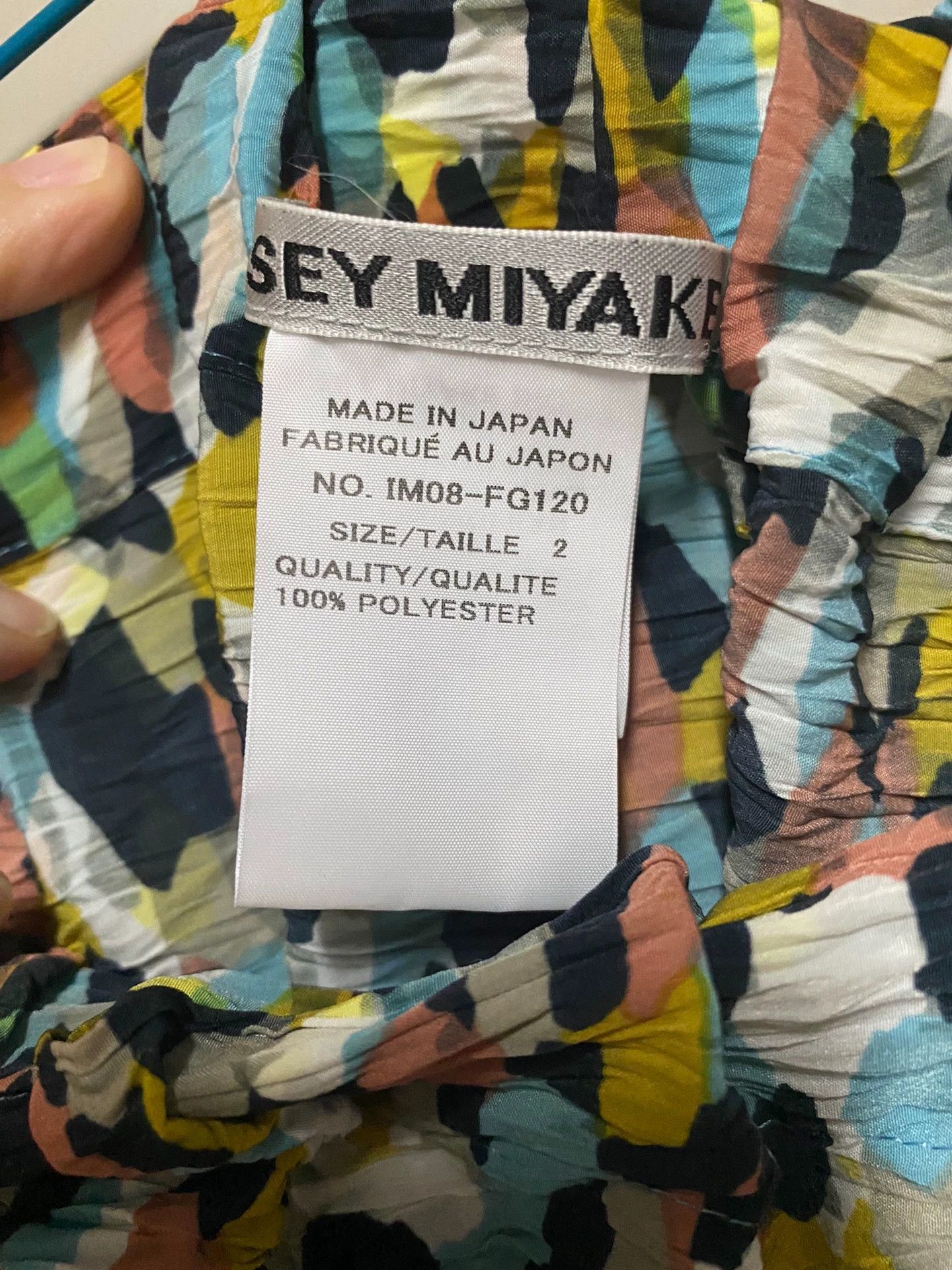 Issey Miyake issey miyake Fish scale main line skirt Size US 30 / EU 46 - 5 Thumbnail