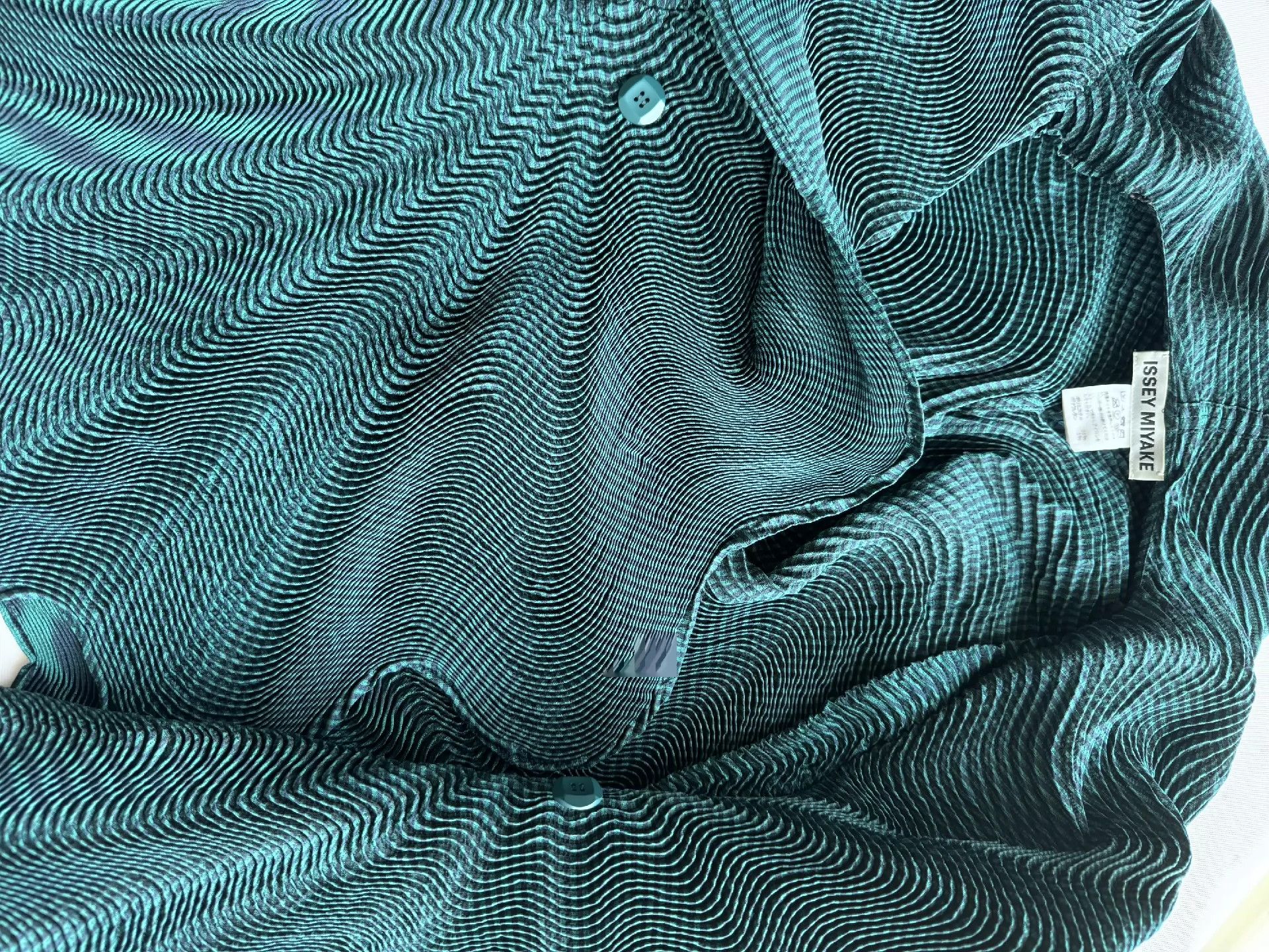 Issey Miyake issey miyake Spiral shaped flower bud cardigan long sleeved shirt Size US S / EU 44-46 / 1 - 4 Thumbnail