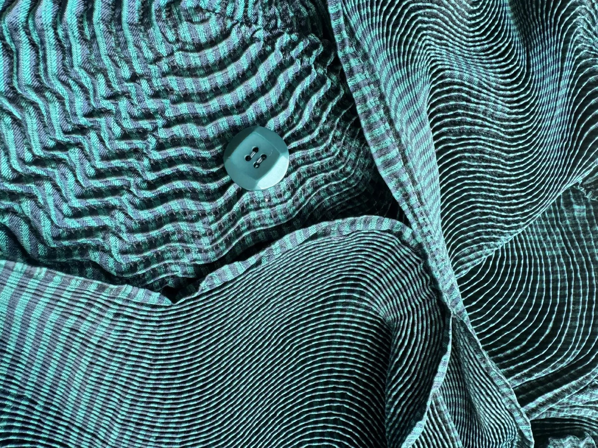 Issey Miyake issey miyake Spiral shaped flower bud cardigan long sleeved shirt Size US S / EU 44-46 / 1 - 5 Thumbnail