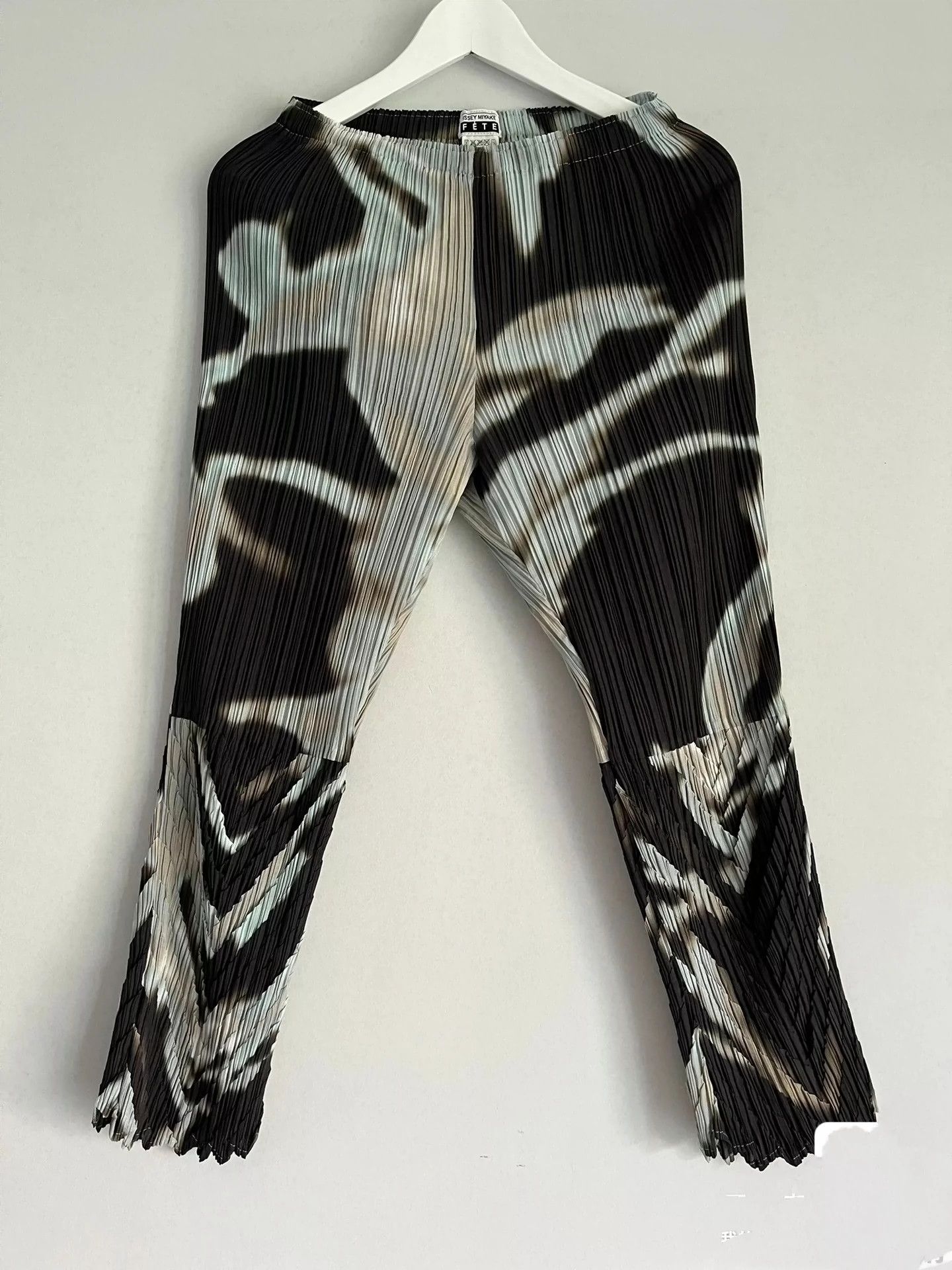Issey Miyake issey miyake Pattern pleated long sleeved shirt Size US M / EU 48-50 / 2 - 3 Thumbnail