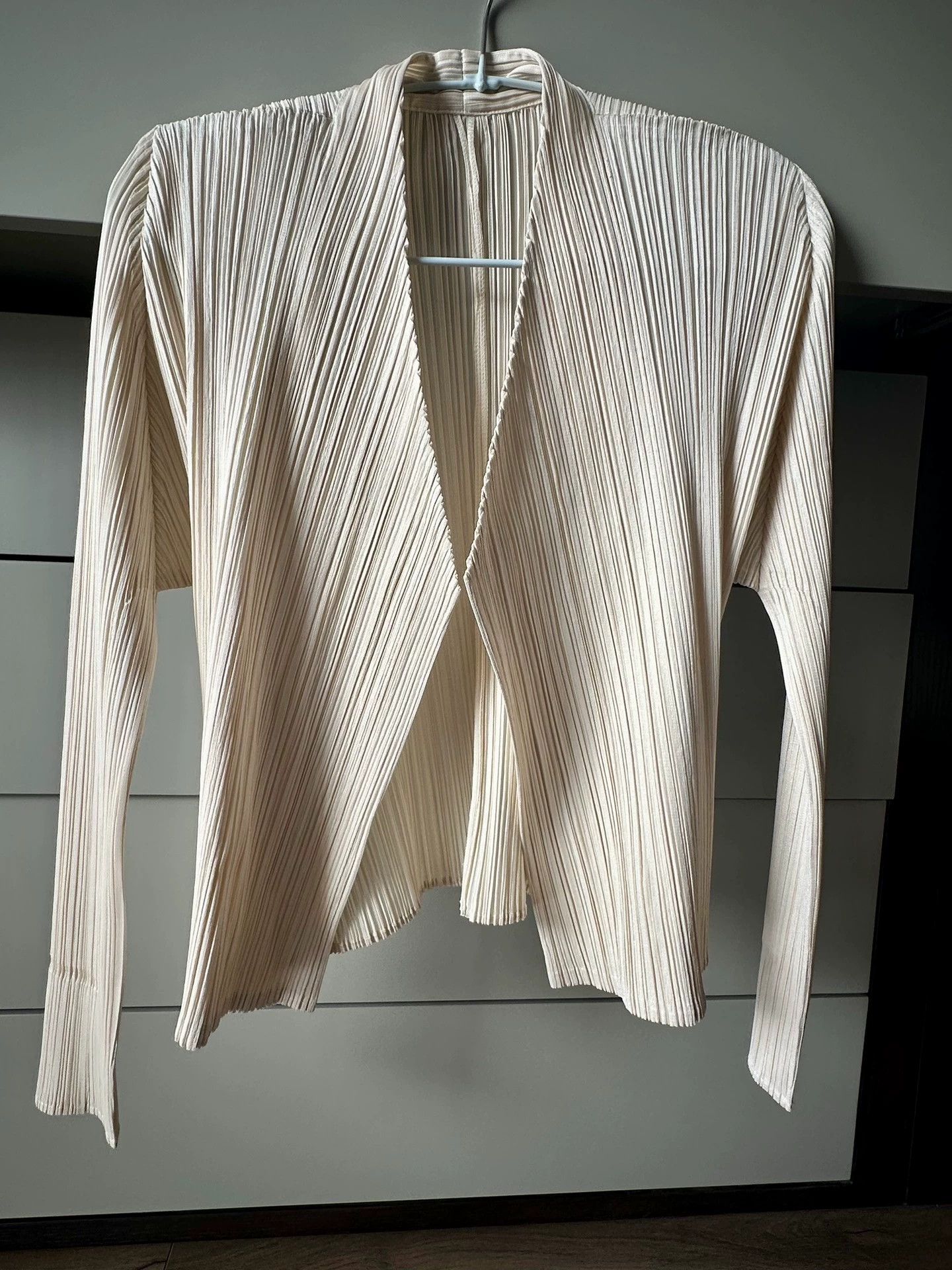 Issey Miyake issey miyake White heart-shaped collar cardigan long sleeved shirt Size US M / EU 48-50 / 2 - 2 Thumbnail