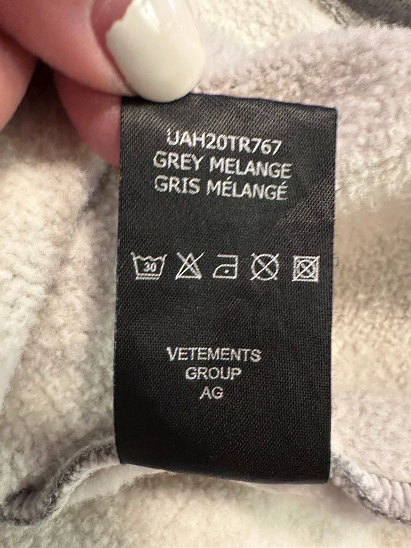 Vetements Vetements incognito camouflage hoodie -DMC Size US L / EU 52-54 / 3 - 9 Thumbnail