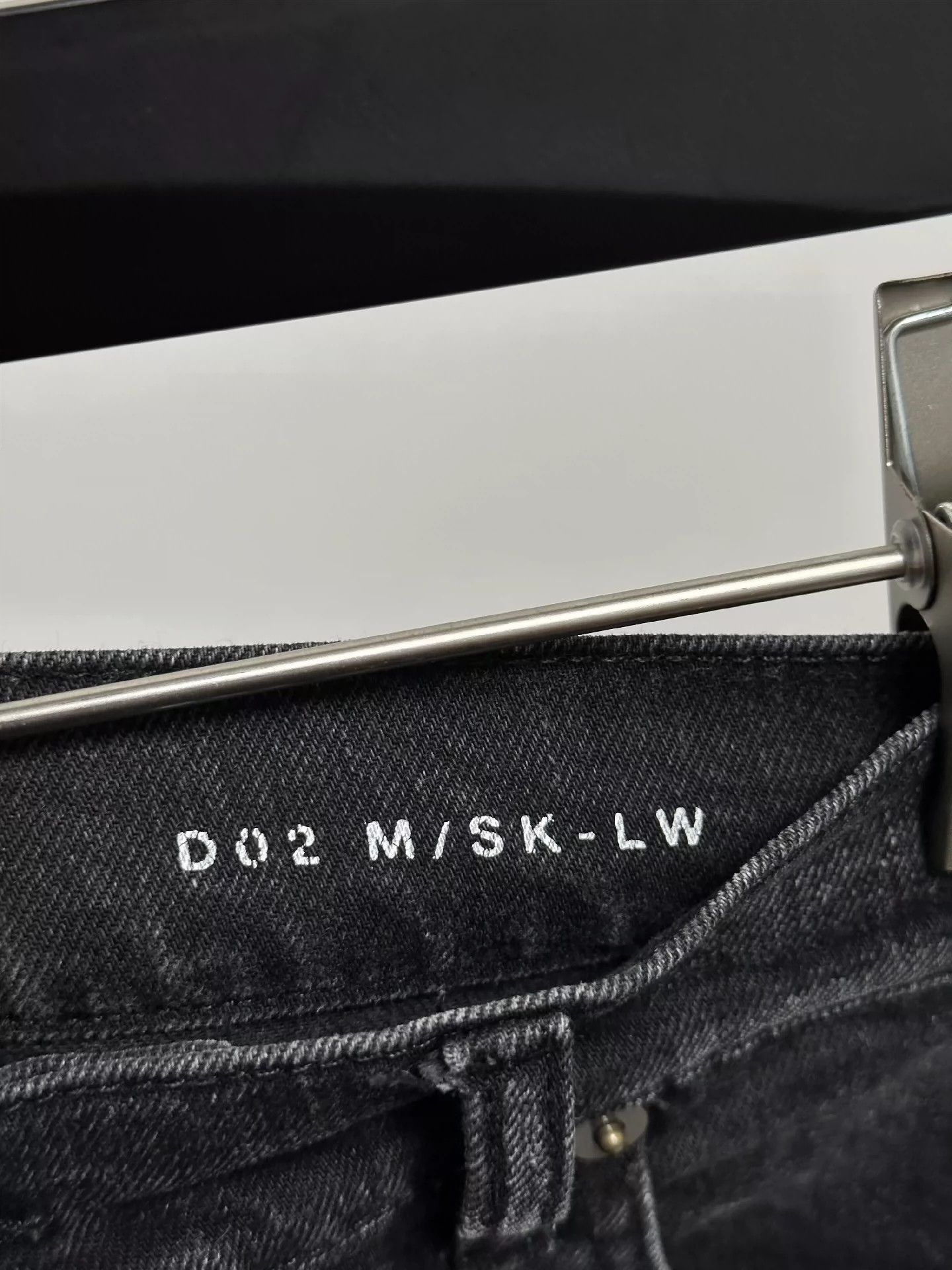 Saint Laurent Paris Saint Laurent Paris D02 knee damaged jeans Size US 31 - 4 Thumbnail