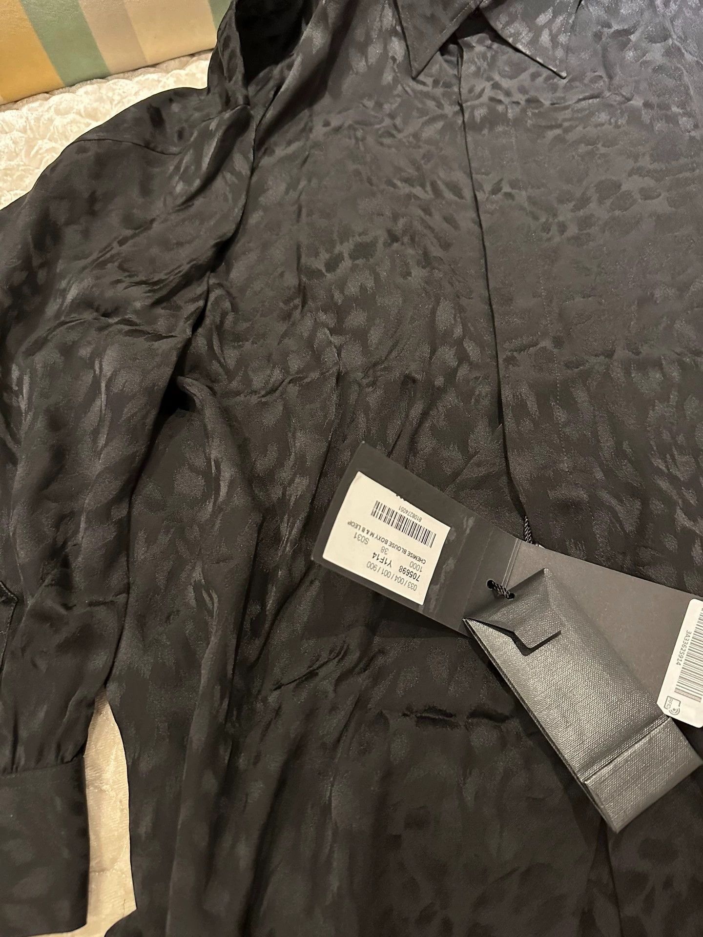 Saint Laurent Paris Saint Laurent Paris Show off dark patterned silk shirt Size US M / EU 48-50 / 2 - 5 Thumbnail
